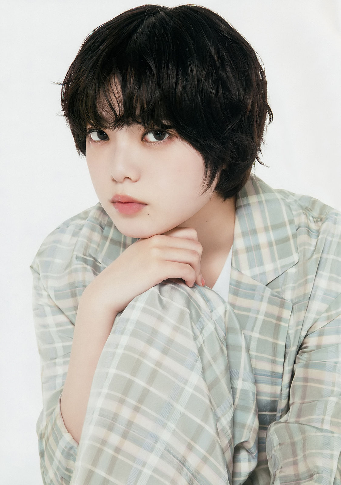 [Weekly Big Comic Spirits] 2018年No.41 平手友梨奈 Yurina Hirate_第4张