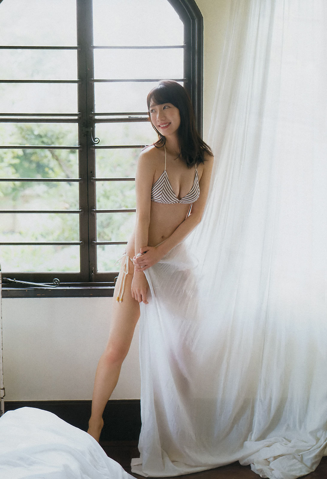 [Weekly Big Comic Spirits] 2018年No.52 柏木由紀 Yuki Kashiwagi_第3张