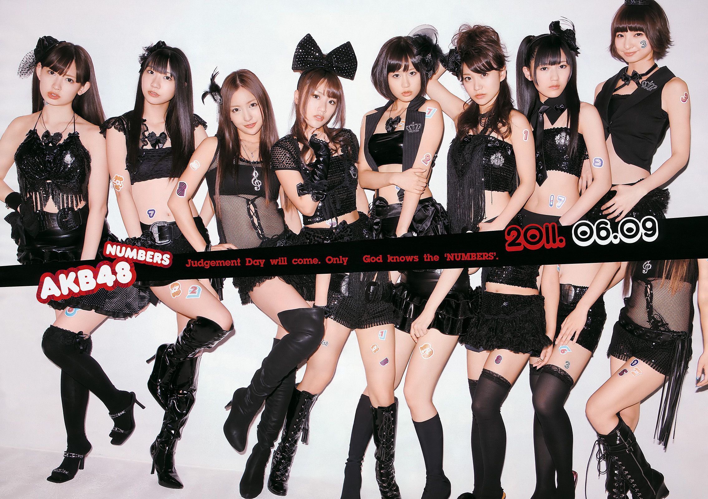 AKB48 下京庆子 上原多香子 西田麻衣 岛崎遥香 西宮七海 [Weekly Playboy] 2011年No.23 写真杂志_第5张