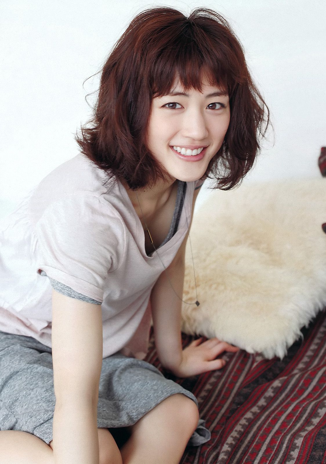 綾瀬はるか 佐々木もよこ 島崎遥香 工藤綾乃 波瑠 水崎綾女 [Weekly Playboy] 2012年No.24 写真杂志_第4张