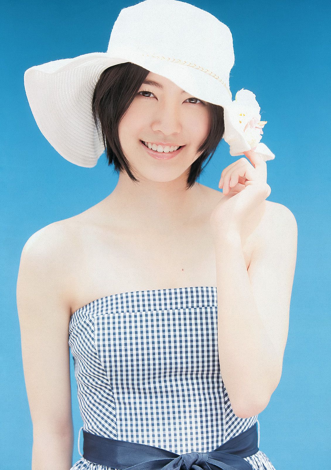 松井珠理奈 鈴木愛理 麻倉みな 葉加瀬マイ NMB48 秋谷綾乃 [Weekly Playboy] 2012年No.39 写真杂志_第5张