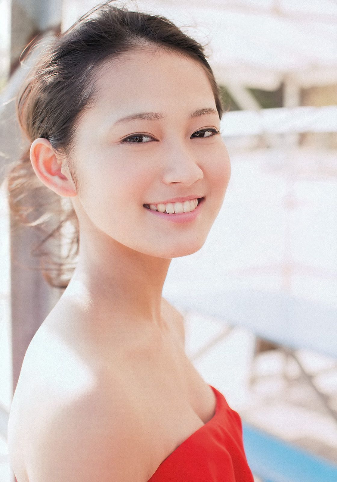 吉本実憂 有村架純 須田亜香里 ダレノガレ明美 権堂葵 ChocoLe 和田絵莉 三輪記子 [Weekly Playboy] 2013年No.06 写真杂志_第3张