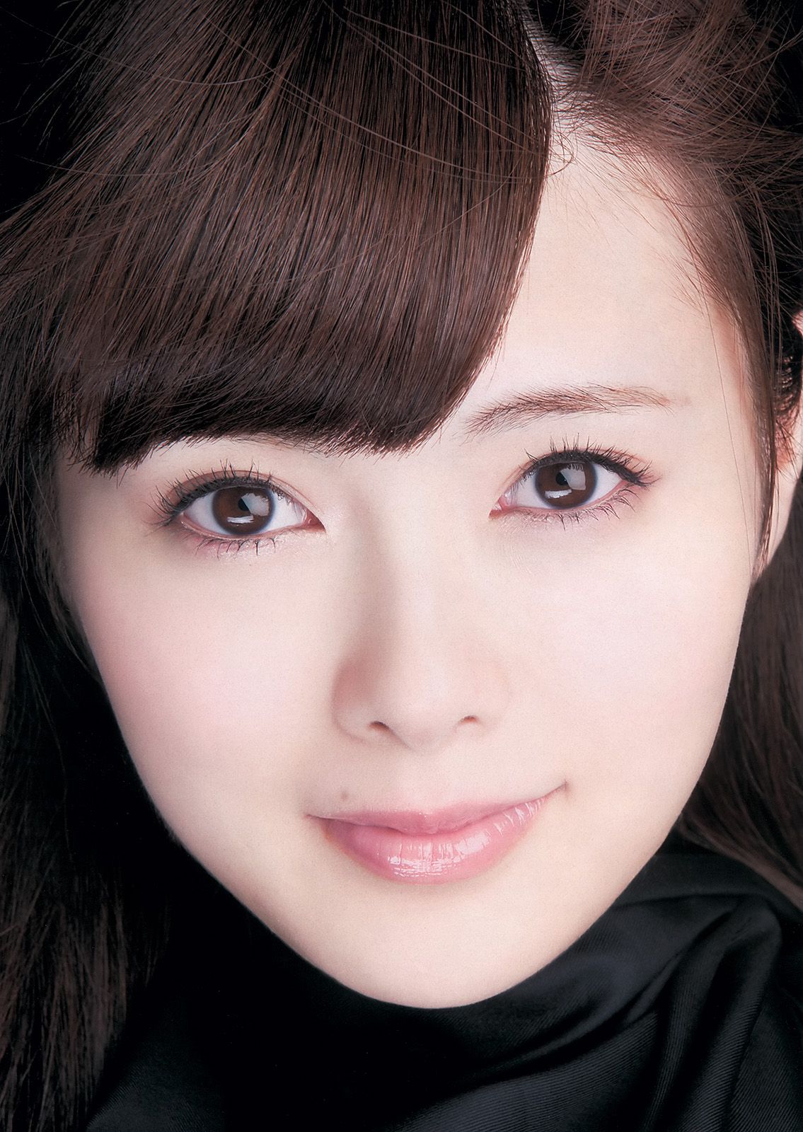 大島優子 白石麻衣 板野友美 山田菜々 横山ルリカ 市川由衣 竹内由惠 MIINA KANON [Weekly Playboy] 2013年No.42 写真杂志_第4张