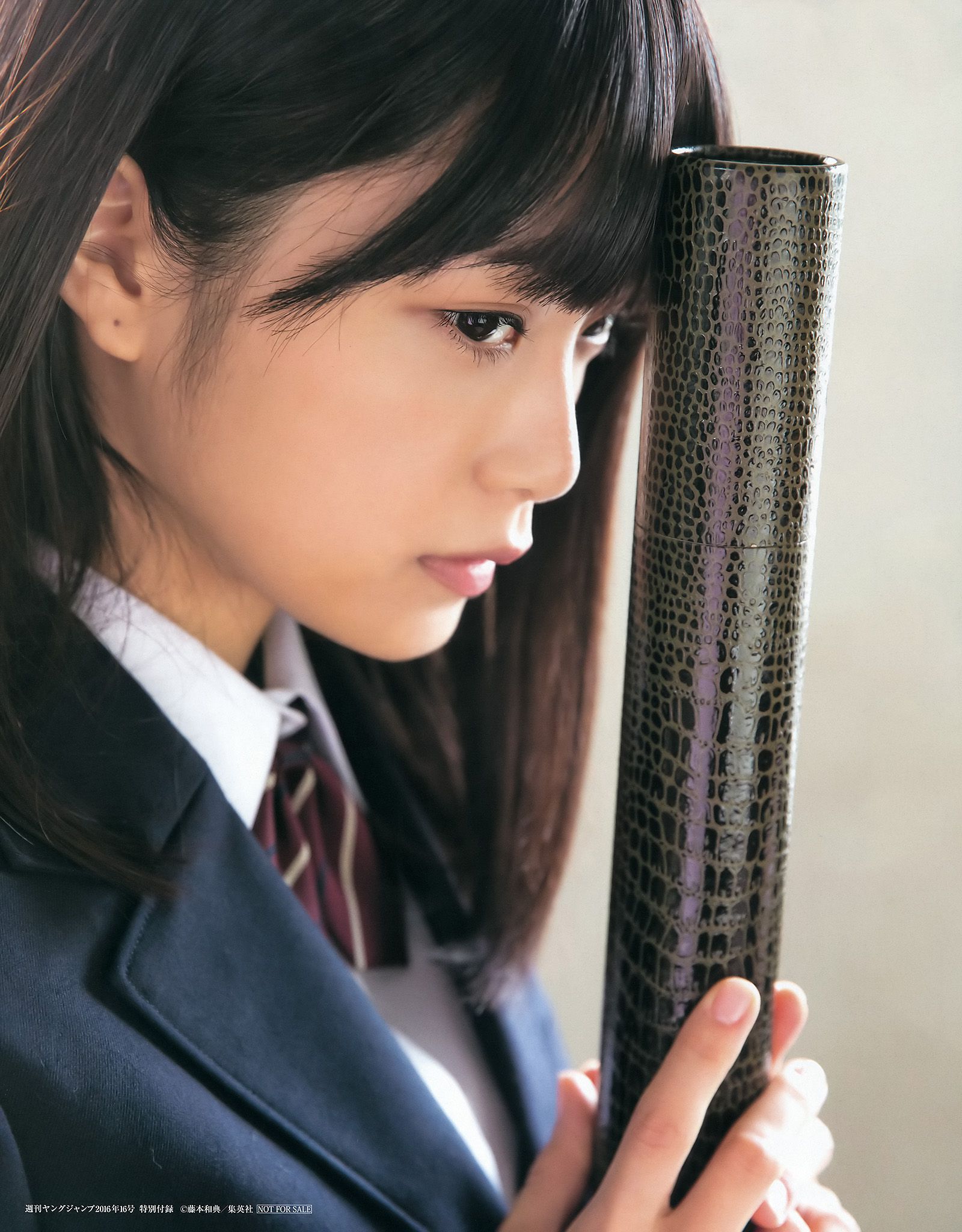 深川麻衣 広瀬すず [Weekly Young Jump] 2016年No.16 写真杂志_第2张