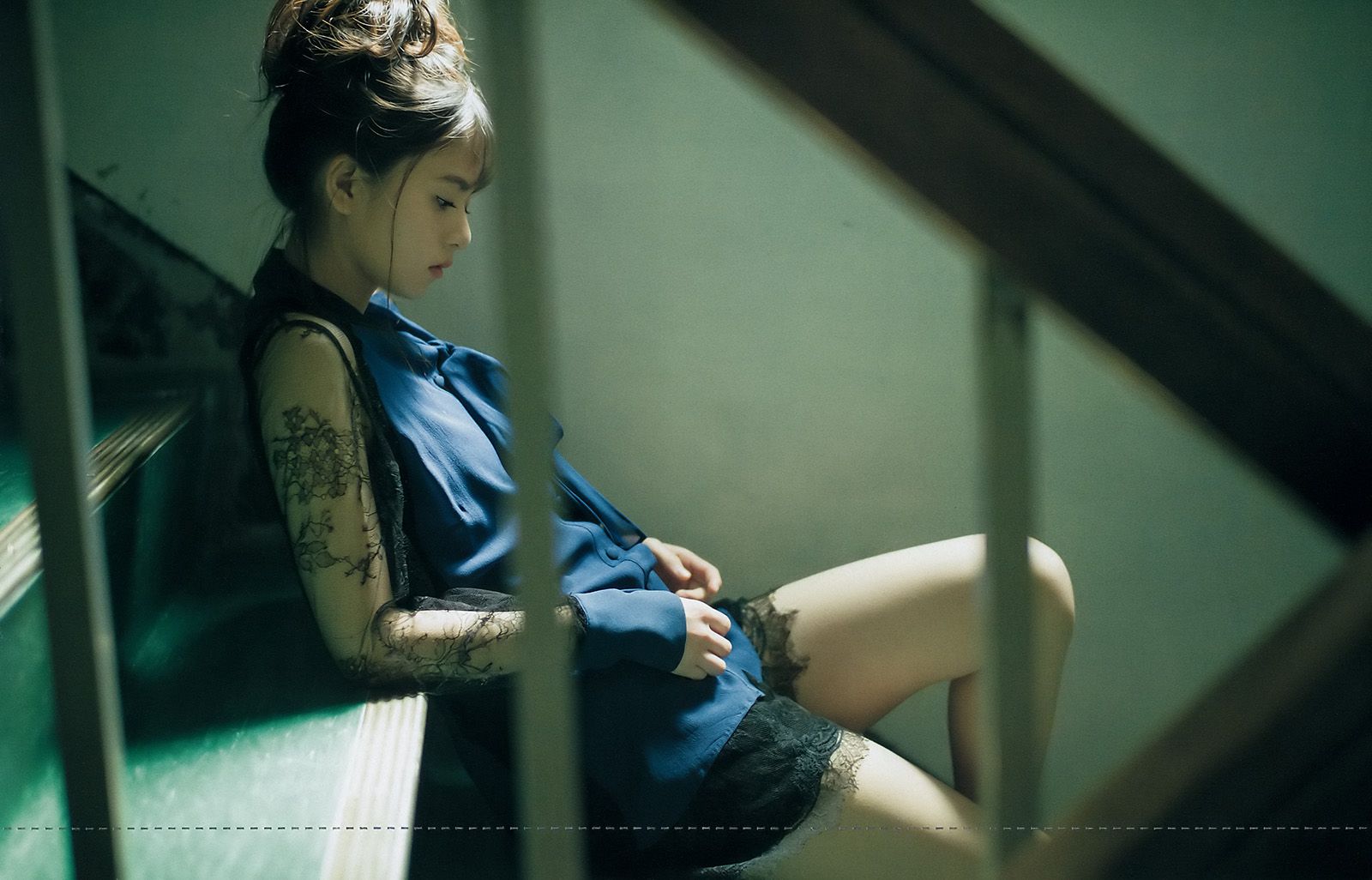 西野七瀬 齋藤飛鳥 若月佑美 与田祐希 [Weekly Young Jump] 2017年No.22-23 写真杂志_第5张