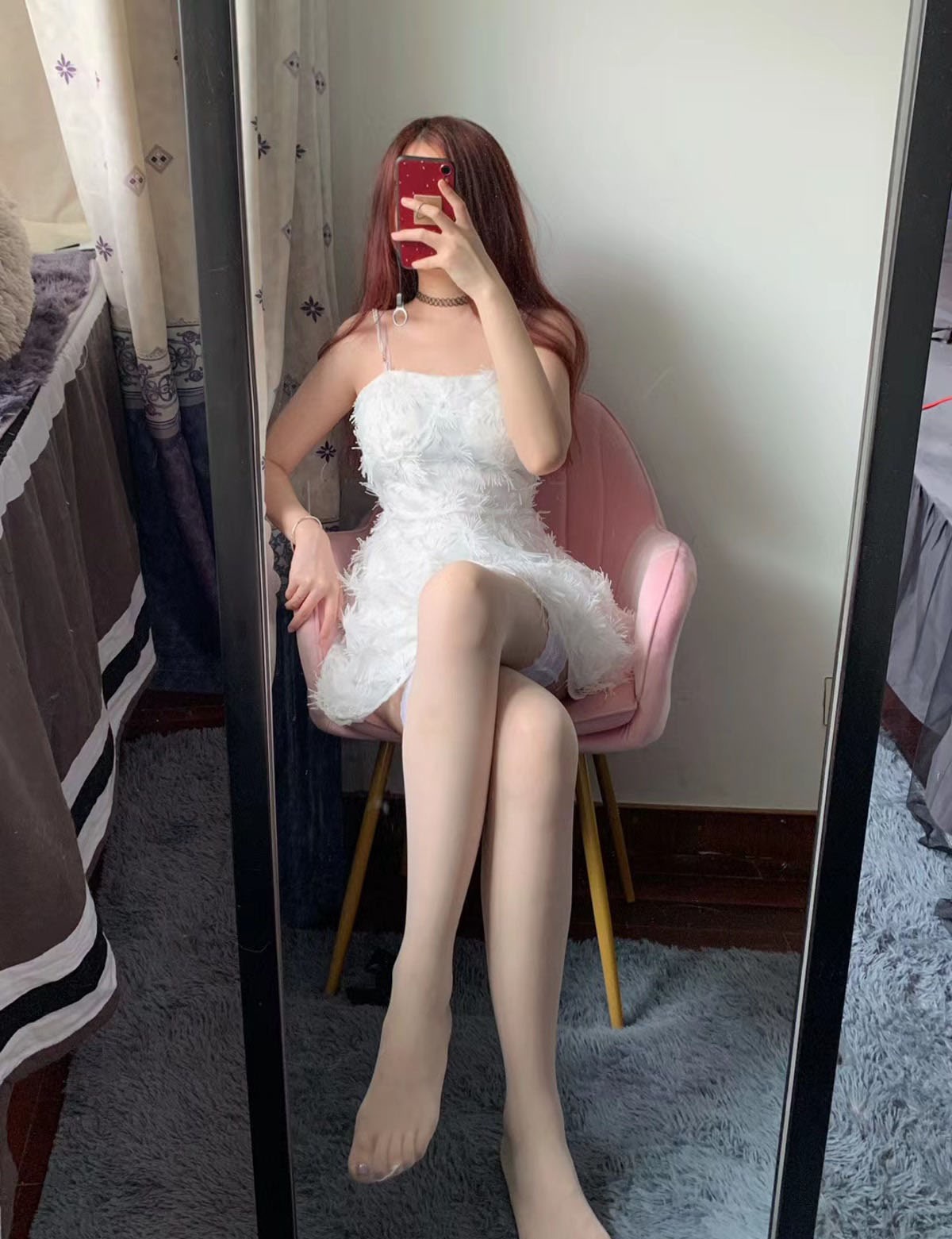 提袜少女 – 朋友圈收费系列套图&视频