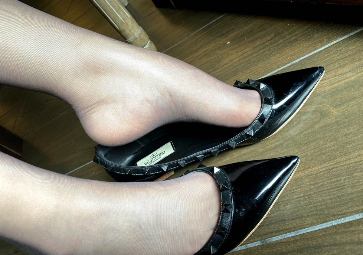 雅雅的气质 – 全套微博收费图片&视频