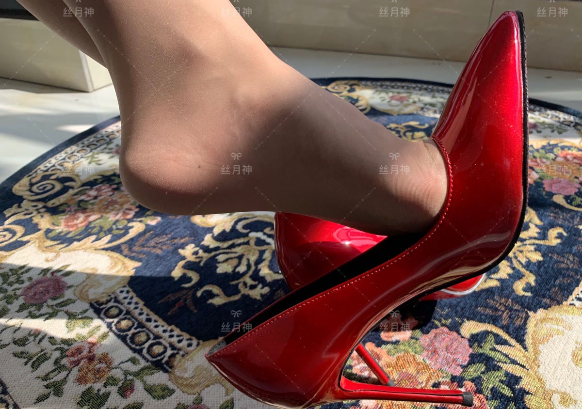 丝月神 – 朋友圈收费系列套图