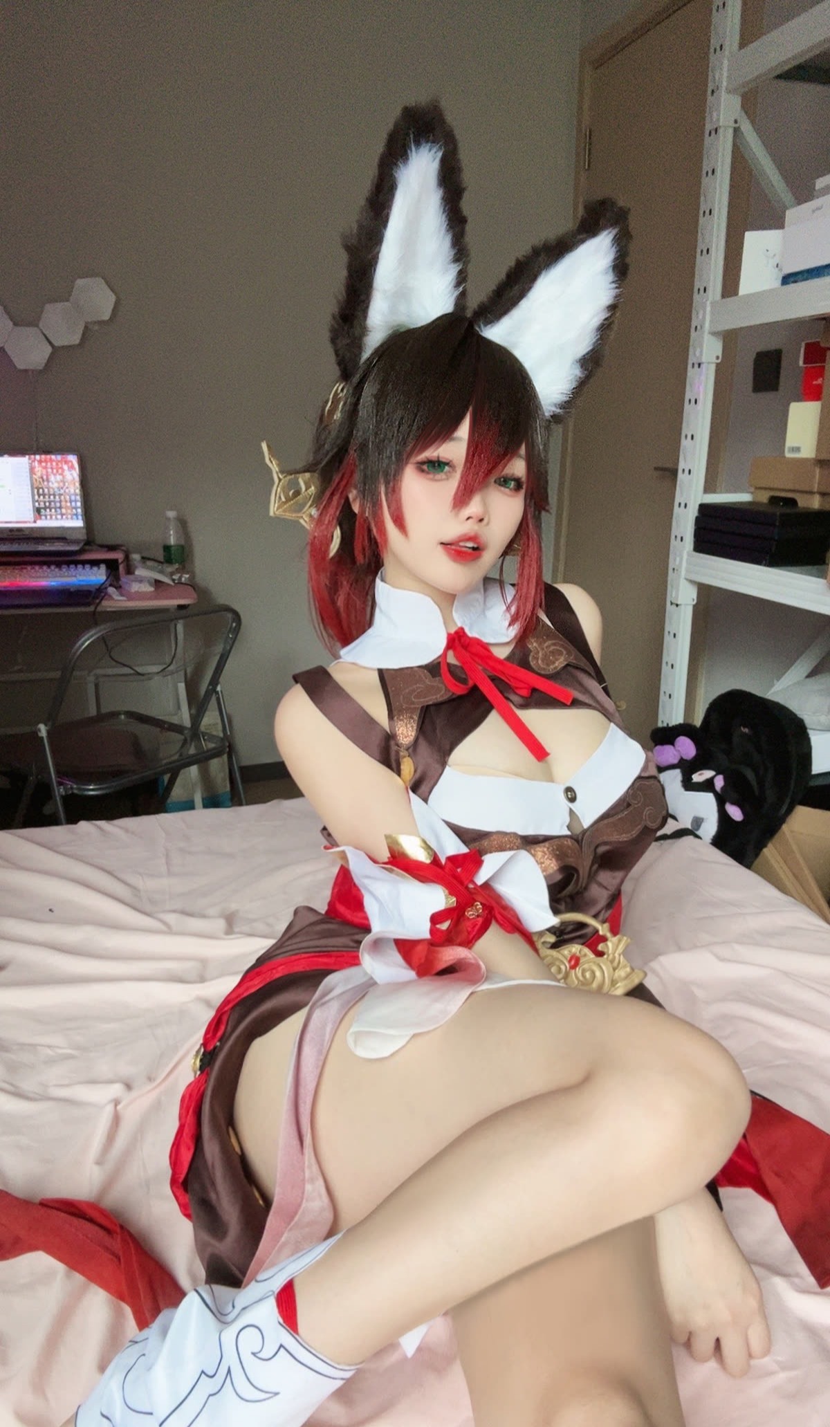 小瑶幺幺 – 全套26期套图&视频[7.1G-2025.4]