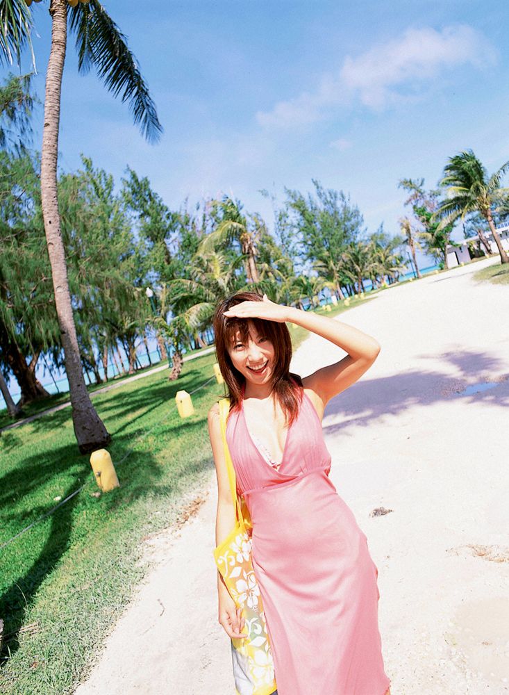 山本梓《A to Z AZUのすべて》 [YS Web] Vol.122_第3张