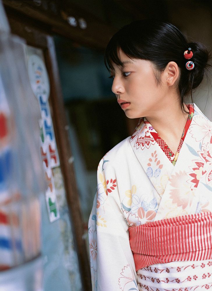 夏帆Kaho《中学生最后の夏休み、思い出いっぱ？？!!》 [YS Web] Vol.176_第3张