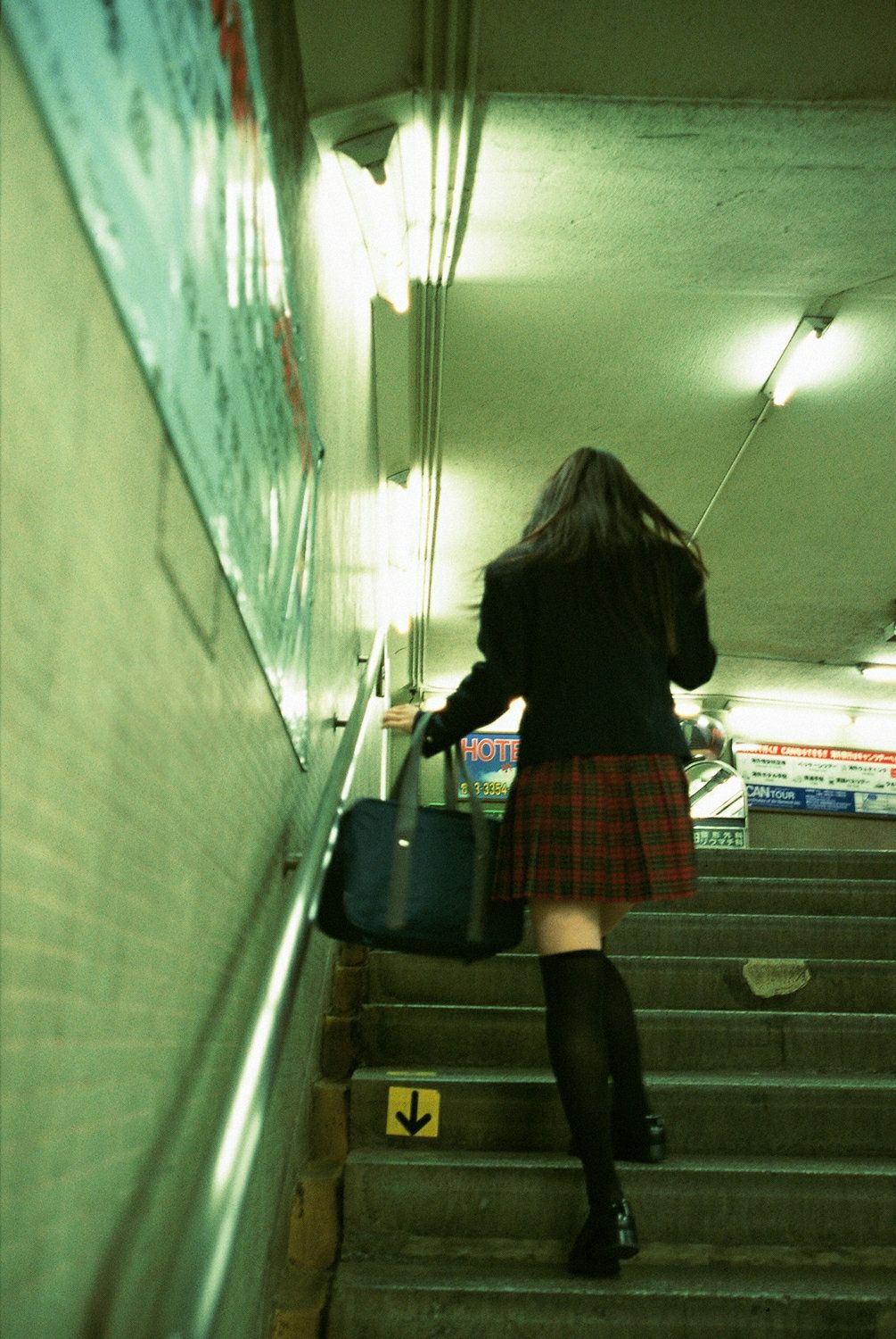 秋山莉奈《キミの素颜こつそりのぞいちやいま？？？た》 [YS Web] Vol.207_第5张