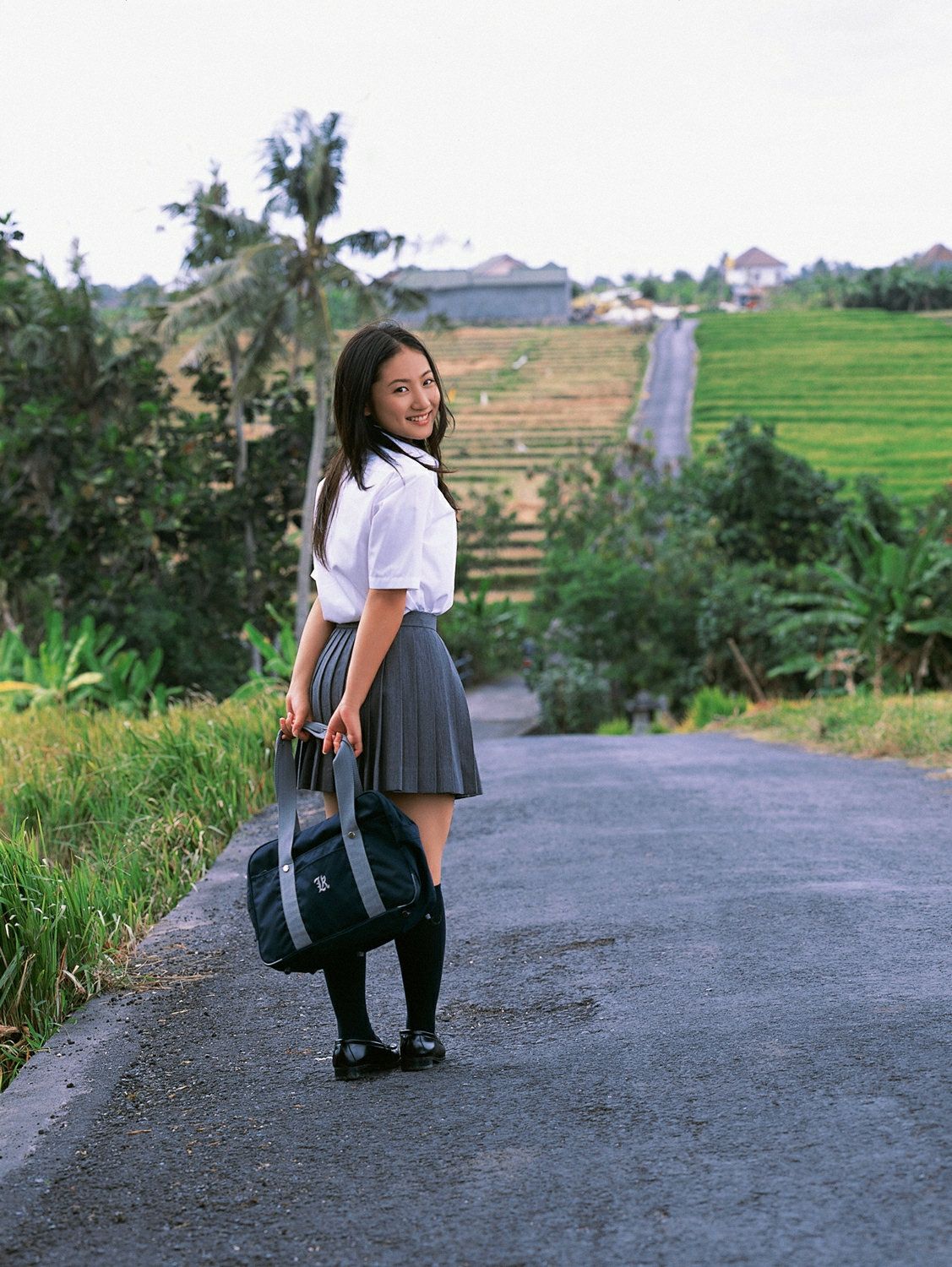 Saaya Irie 纱绫 UNDERAGE!  [YS Web] Vol.231_第5张