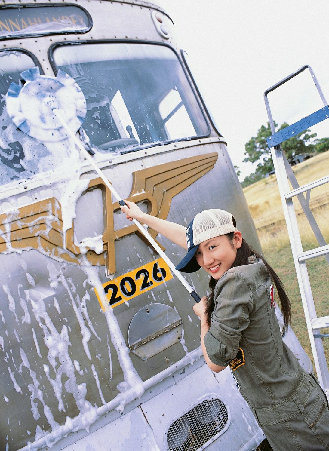 入江紗綾《Road~旅立ち~》 [YS Web] Vol.273_第2张