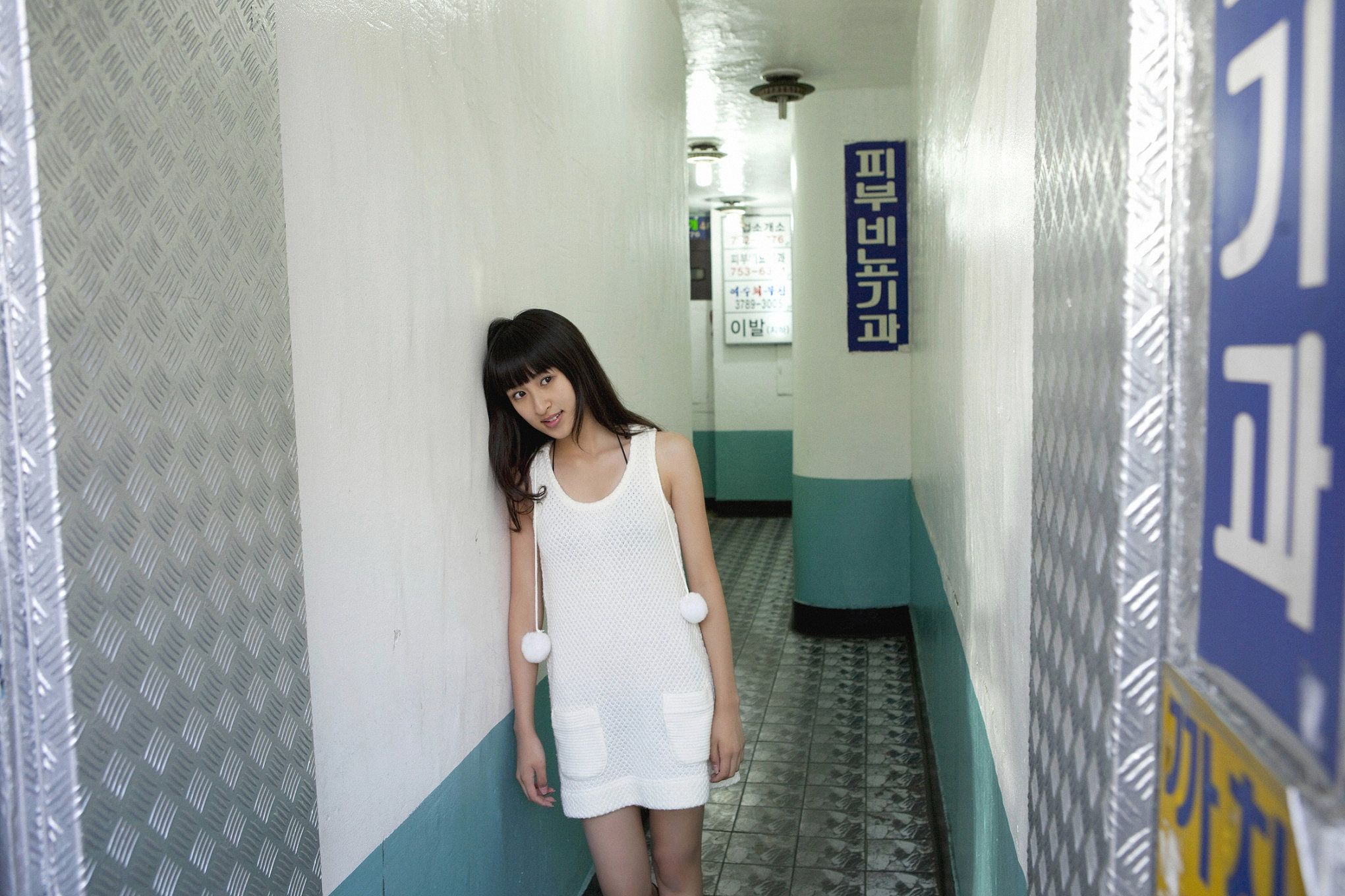 入矢麻衣《一瞬で恋に落ちた!!》 [YS Web] Vol.386_第4张