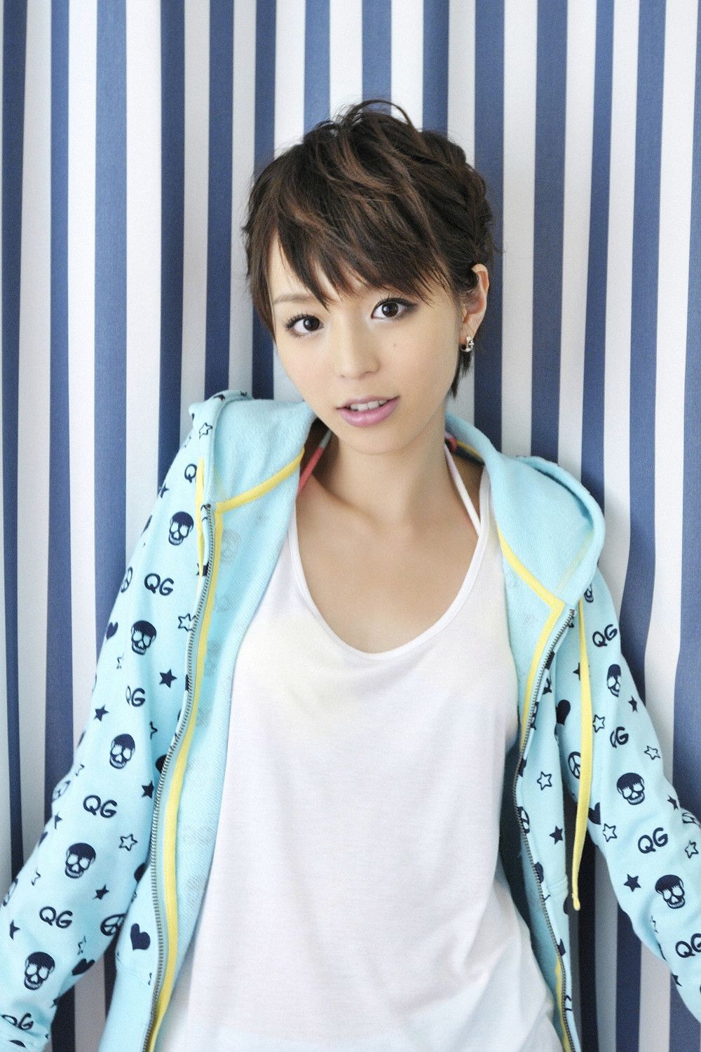 平野綾《抱きしめタイ!!》 [YS Web] Vol.390_第2张