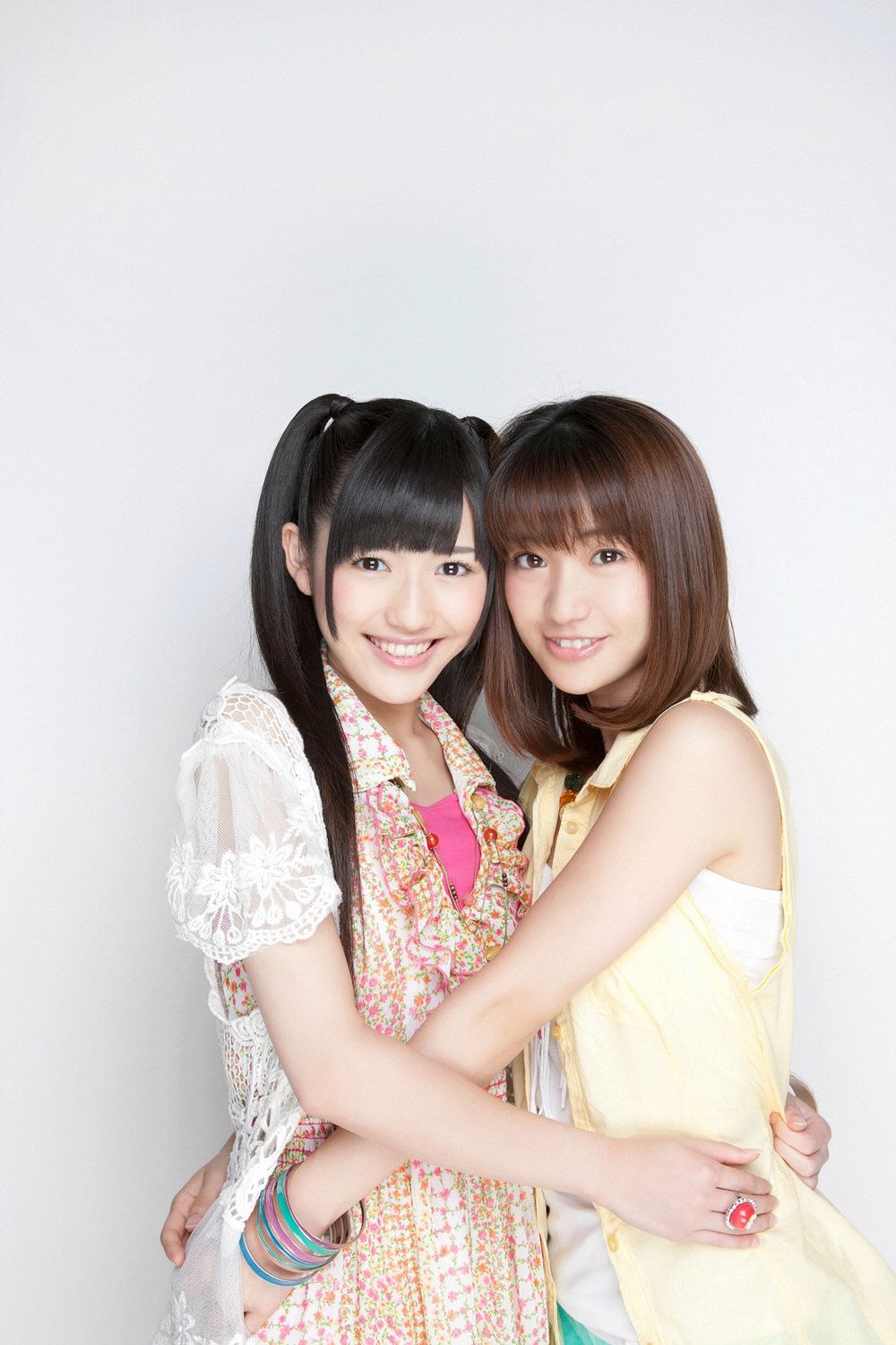 大島優子/渡辺麻友《ゆうことまゆゆのサマーバケーション》 [YS Web] Vol.435_第4张