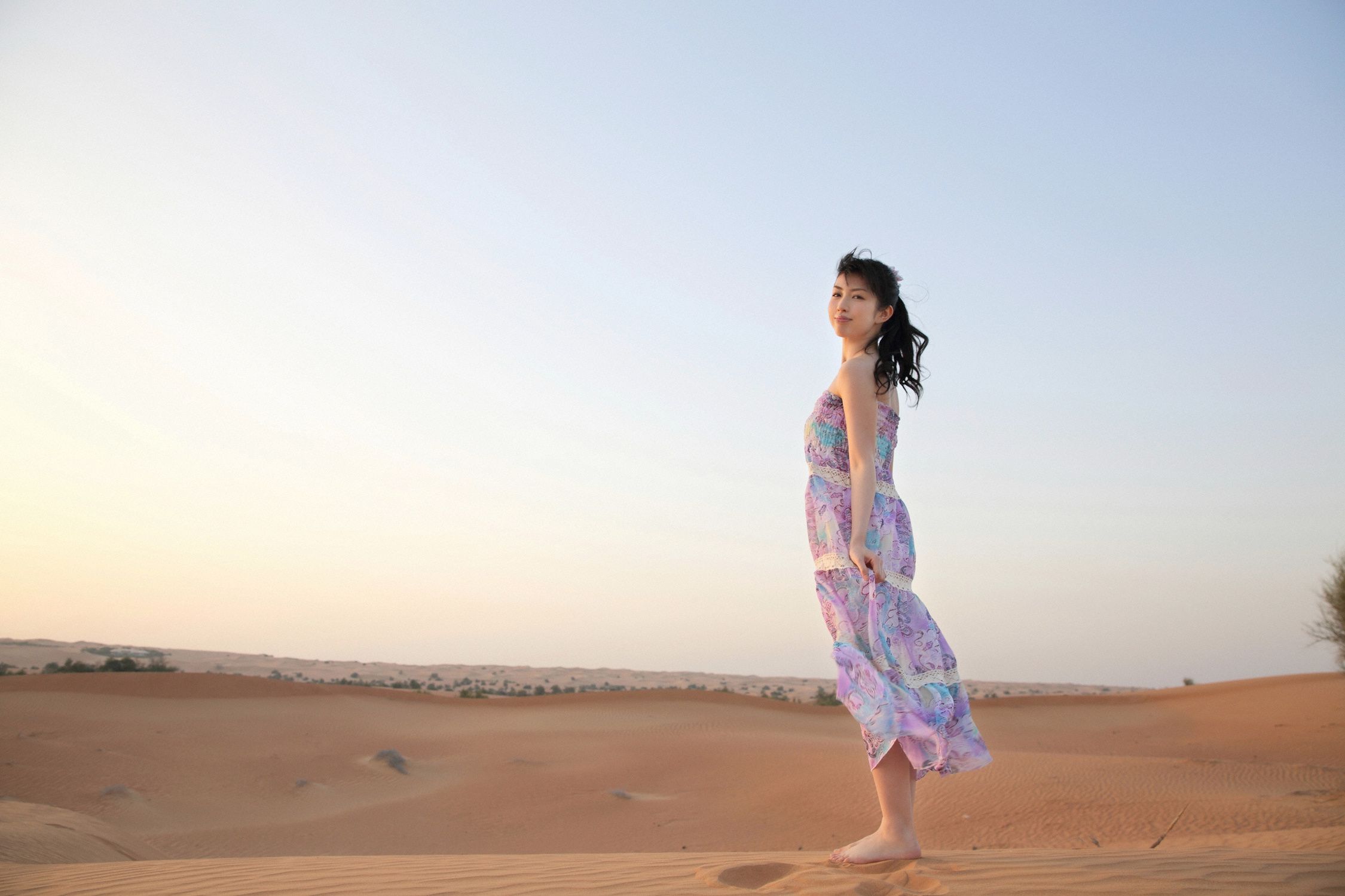 富樫あずさ/富樫梓《禁断のドバイ》 [YS Web] Vol.569_第2张