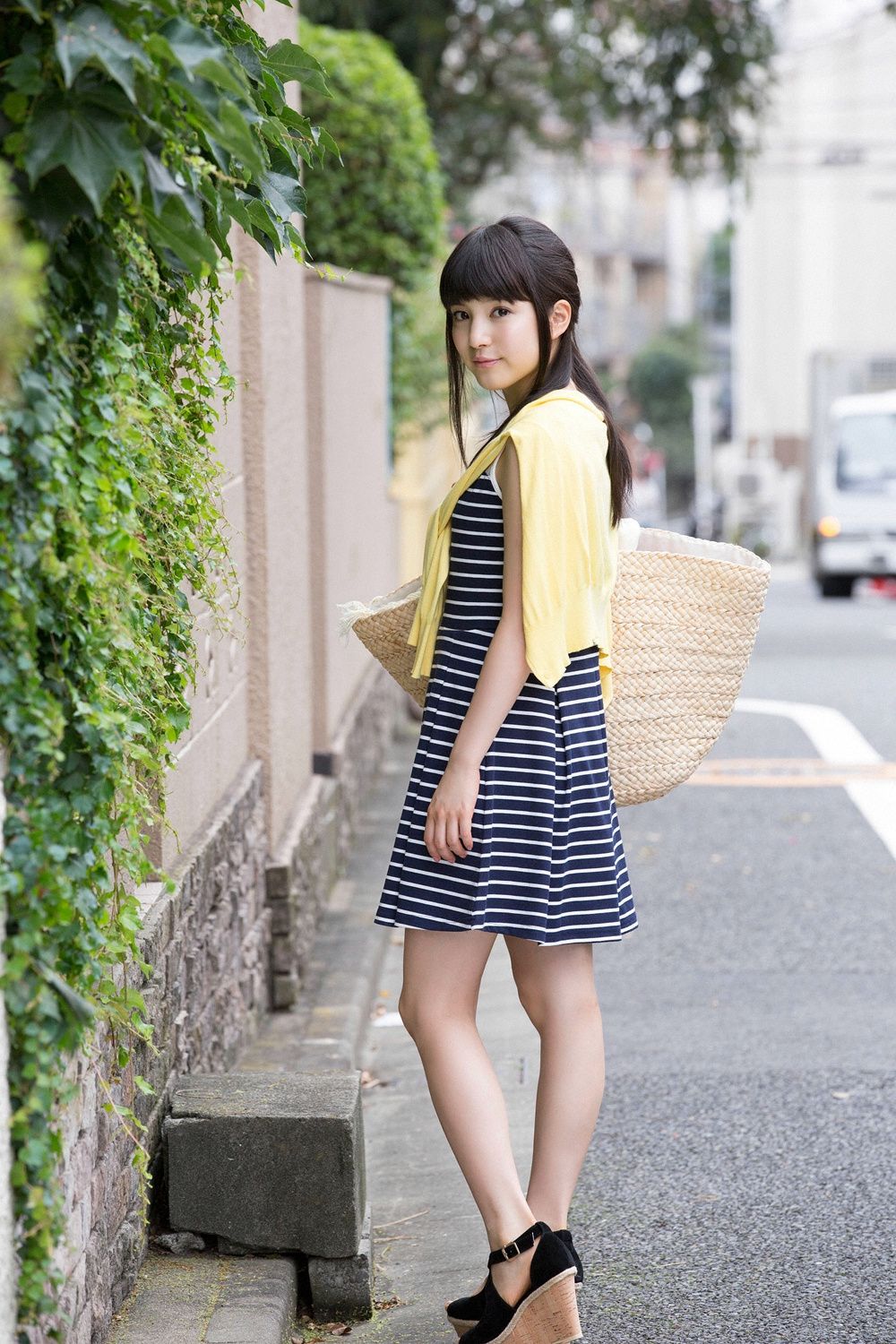 川島海荷《あどけない君のしぐさ。☆少年サンデーSPECIAL PRESENTS☆》 [YS Web] Vol.570_第2张