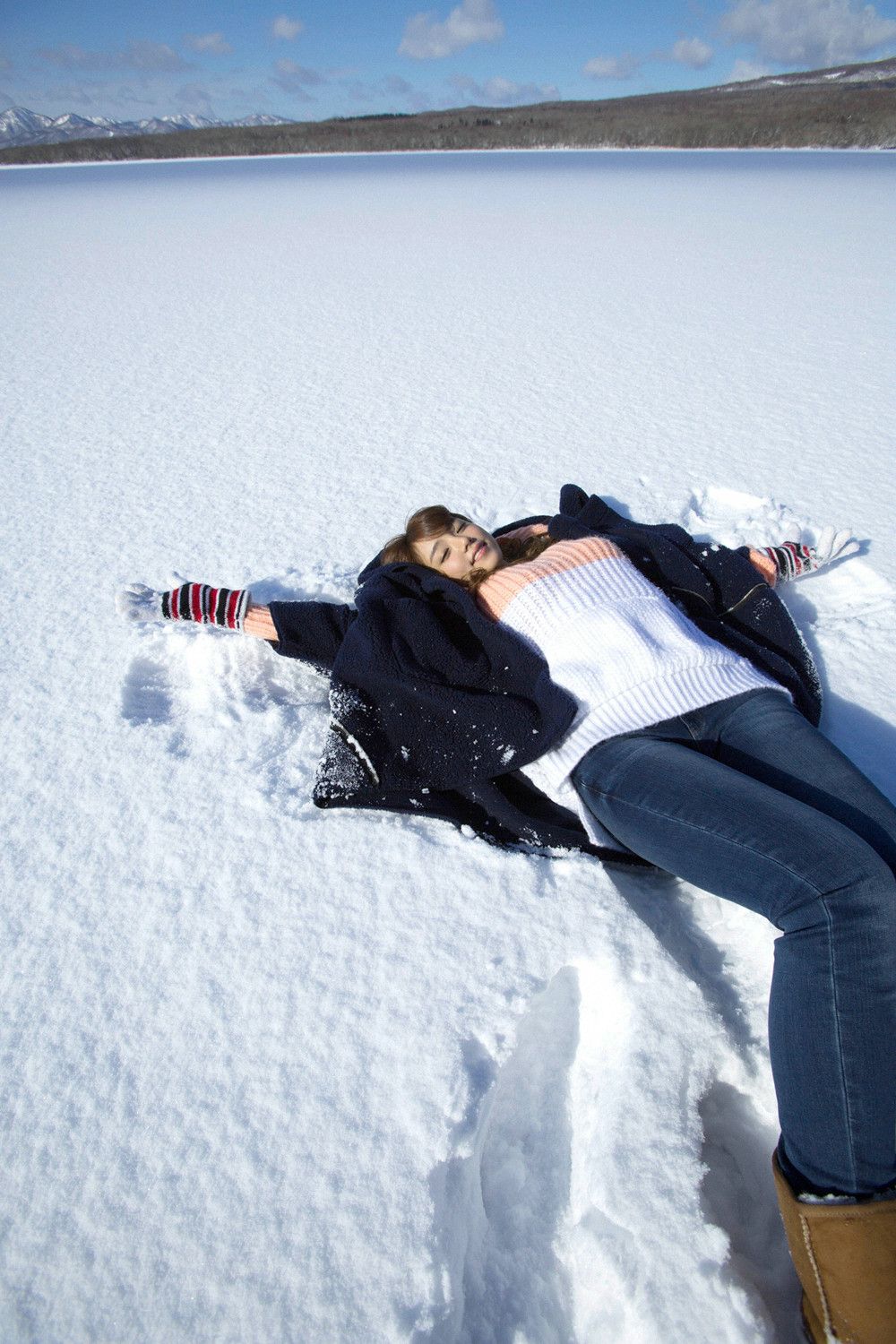 篠崎愛《あっためてあげる。》 [YS Web] Vol.637_第2张