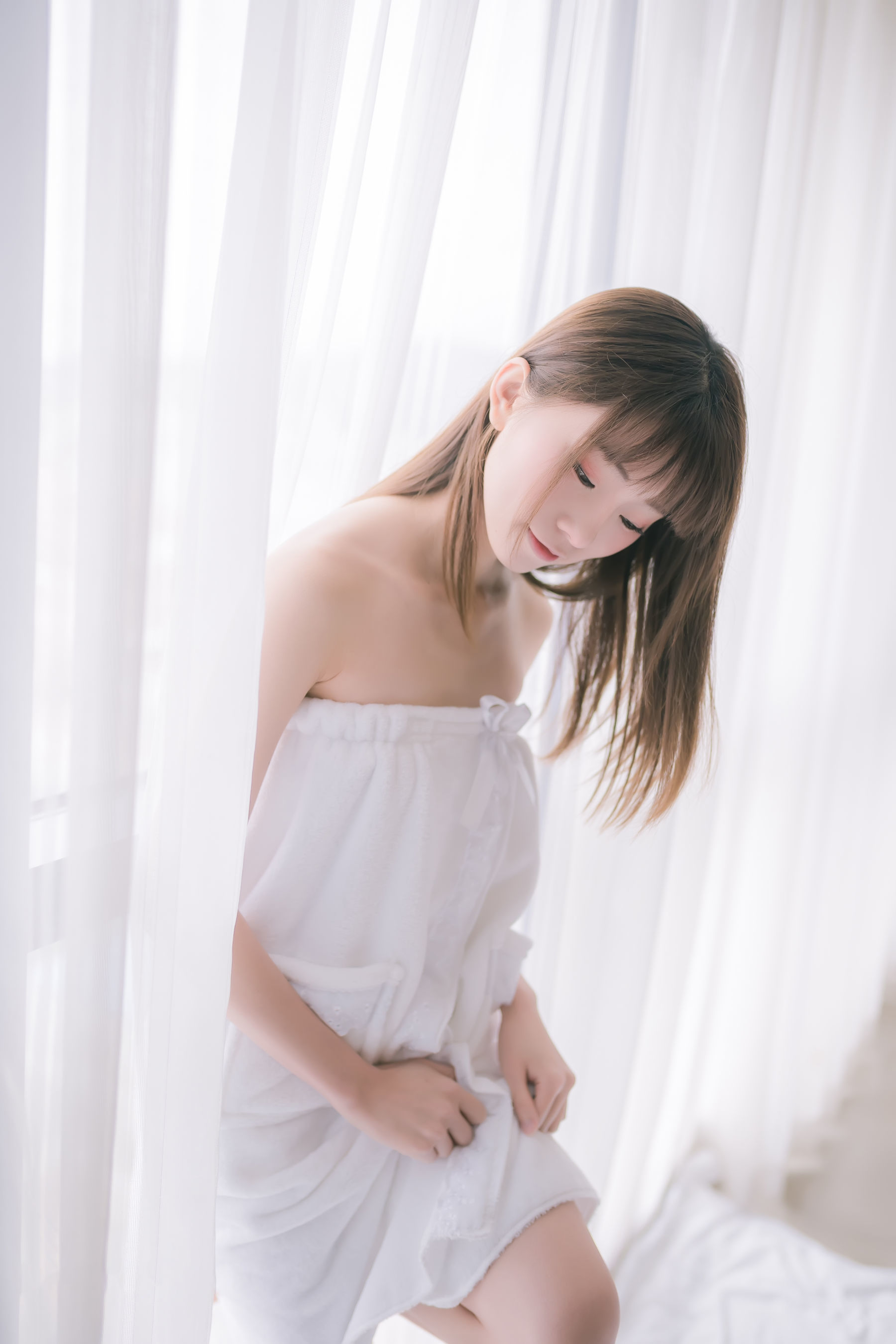 动漫博主Kitaro_绮太郎 – 纯白浴巾 [44P]