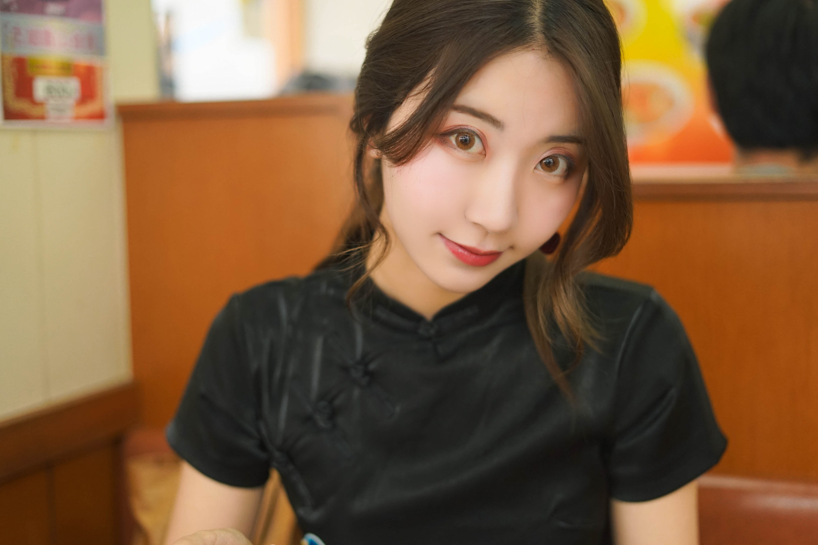 人气Coser黑川 旗袍 [11P]