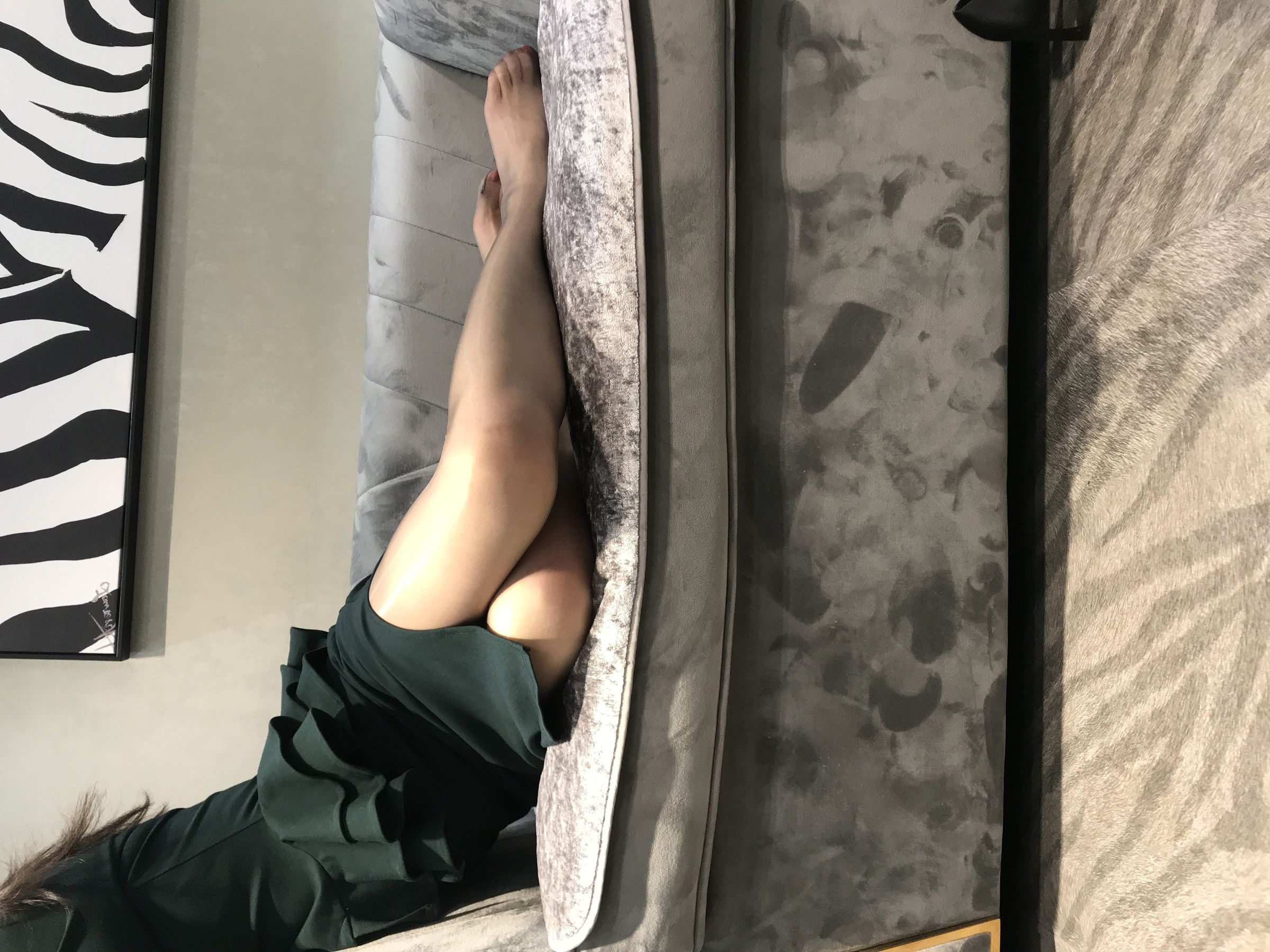 丝足博主麋鹿_Monroe 2020.04.30 贵妇丝足 [30P]