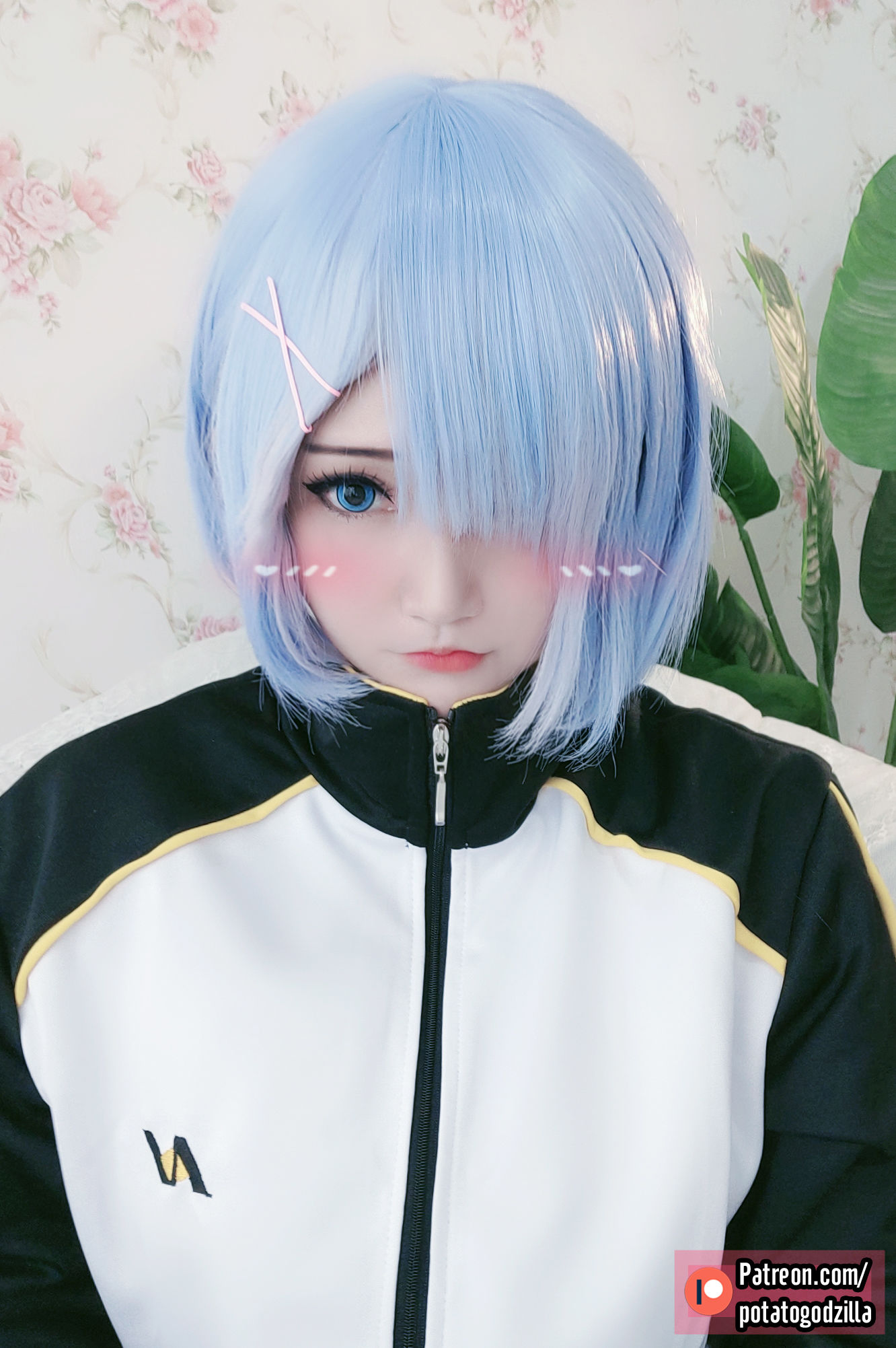 Coser小姐姐Potato Godzilla – Rem In Subaru Jacket [30P]