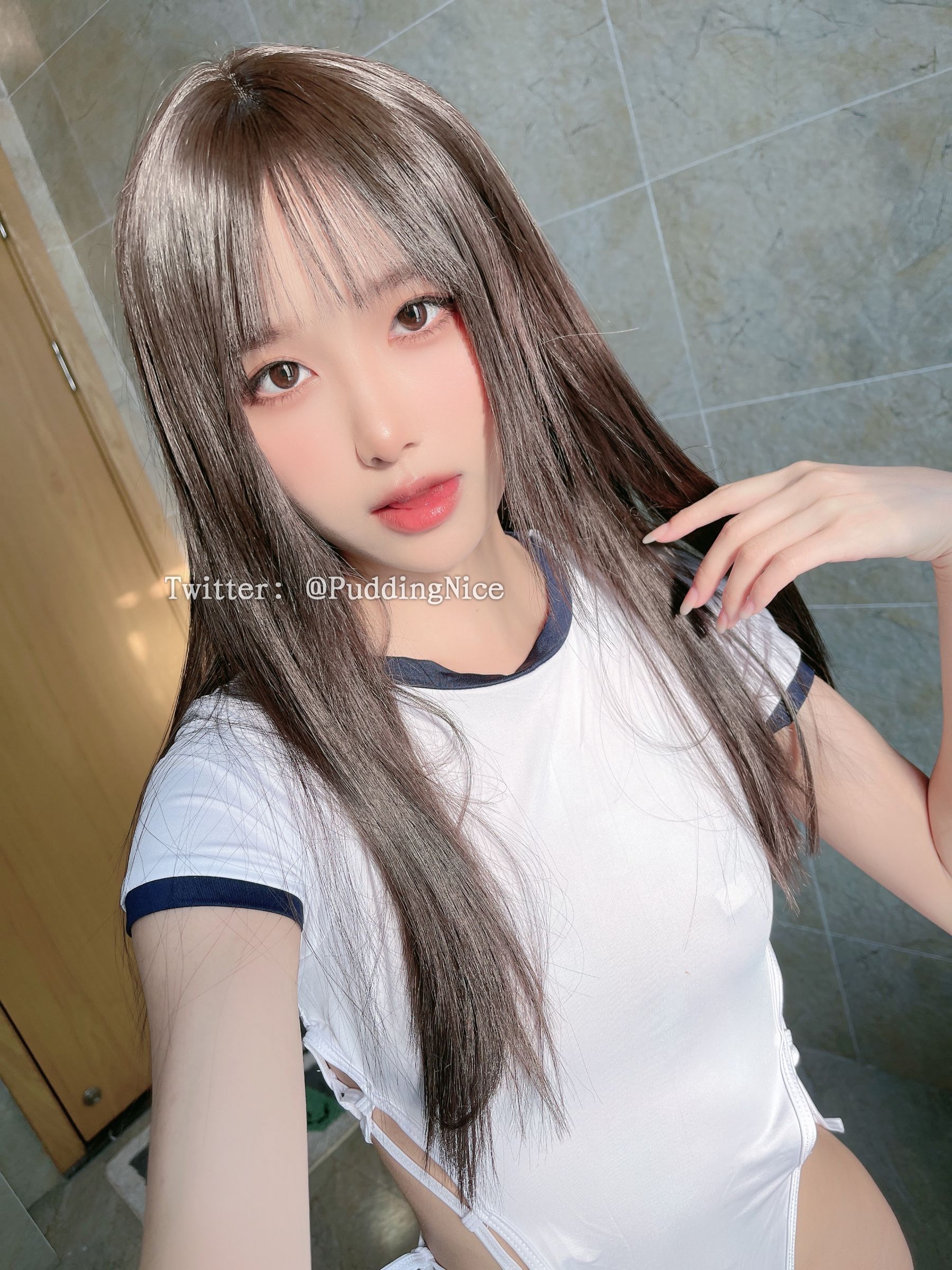 布丁大法 – 湿身 [22P]