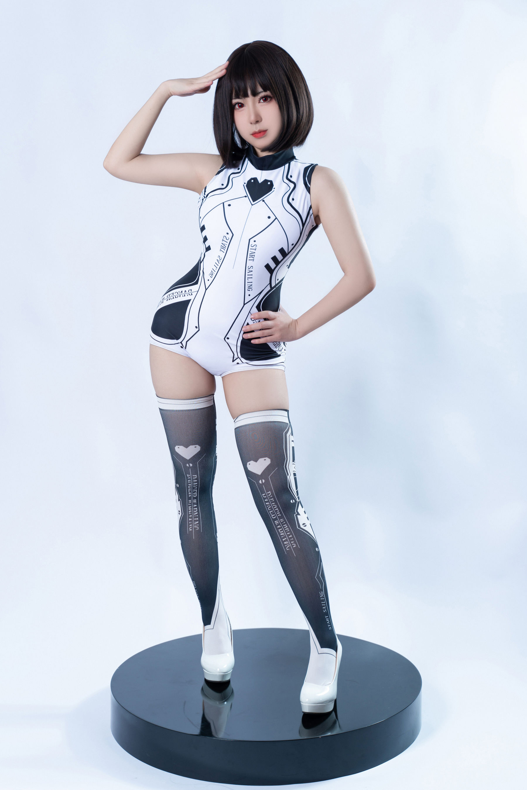 虎森森 – 战损死库水 [30P]