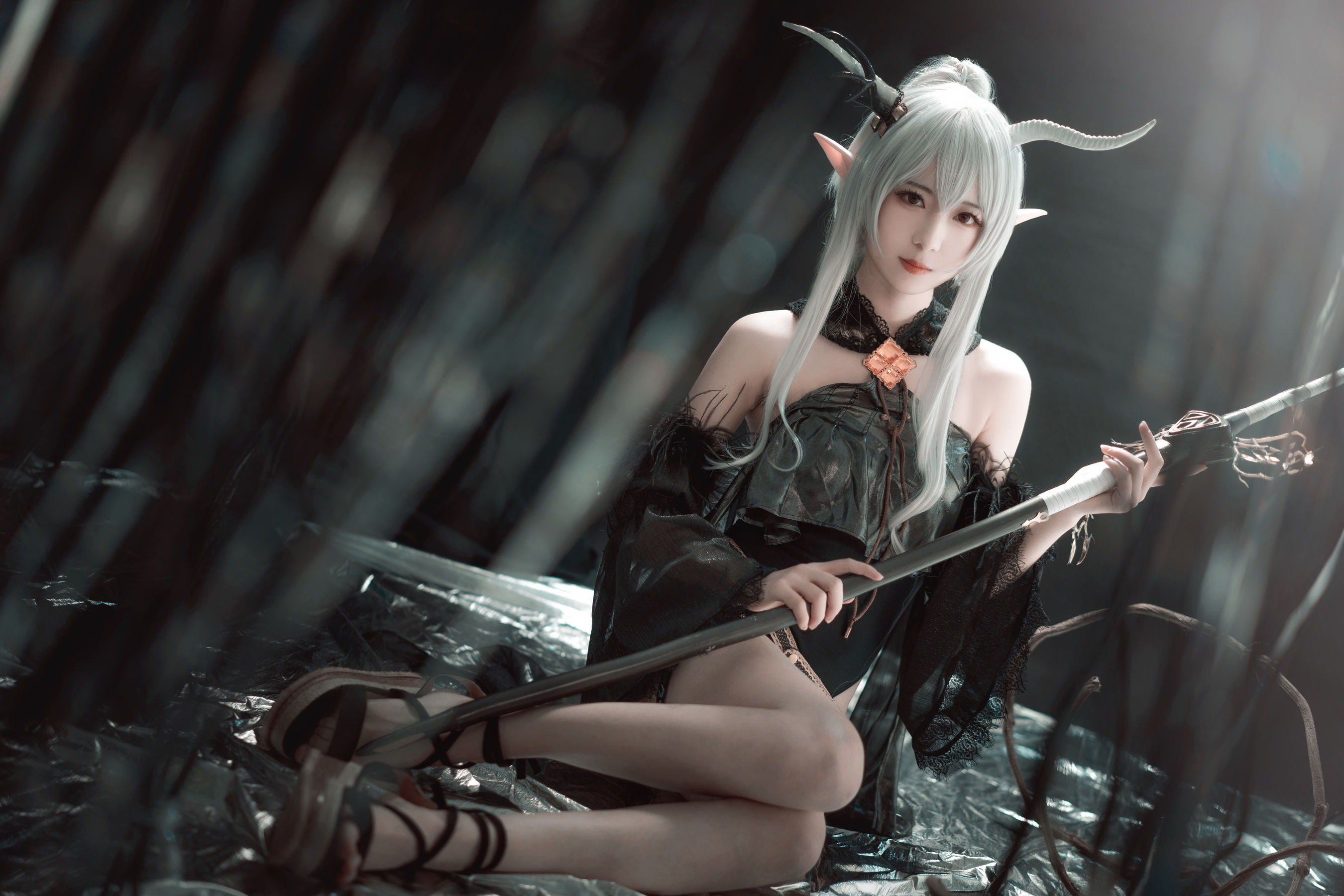 小姐姐弥音音ww 明日方舟 闪灵 [16P]