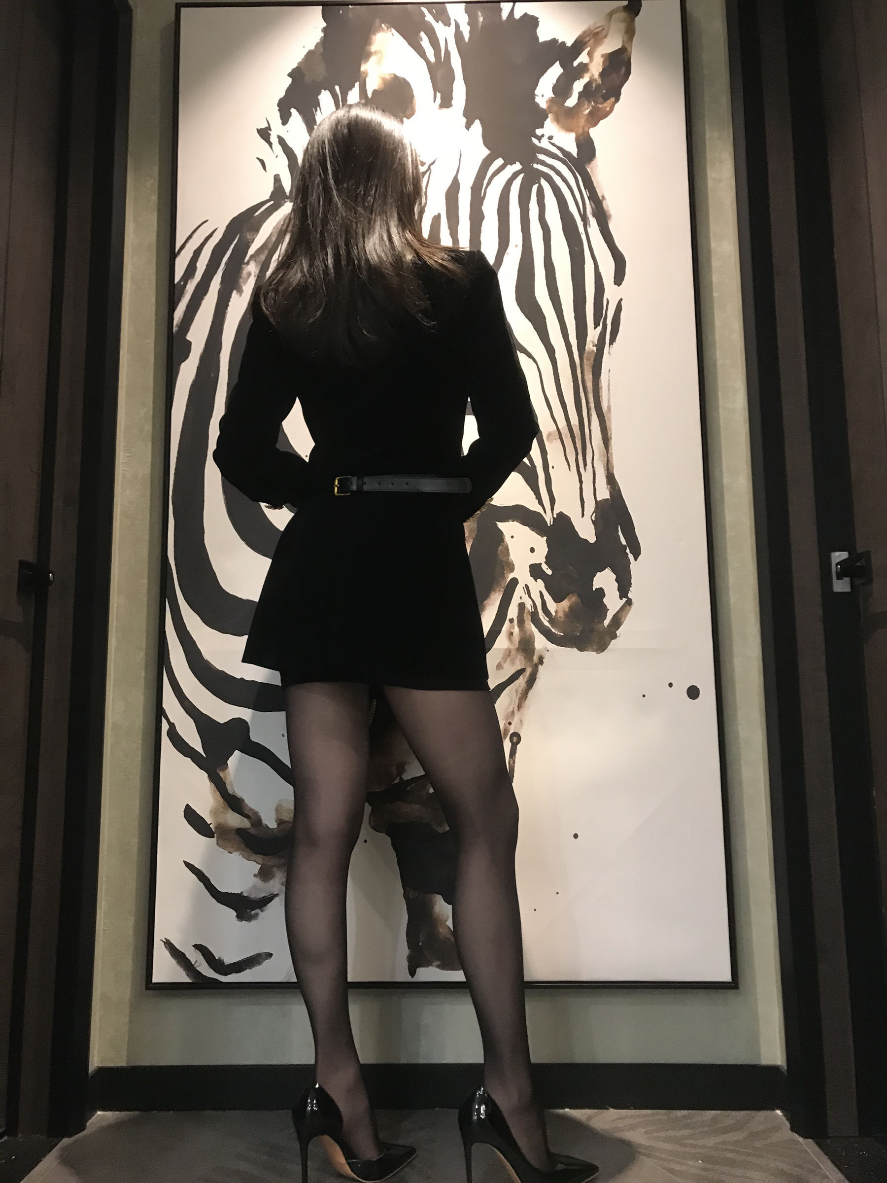 丝足博主麋鹿_Monroe 2020.03.15 会所黑丝 [18P]