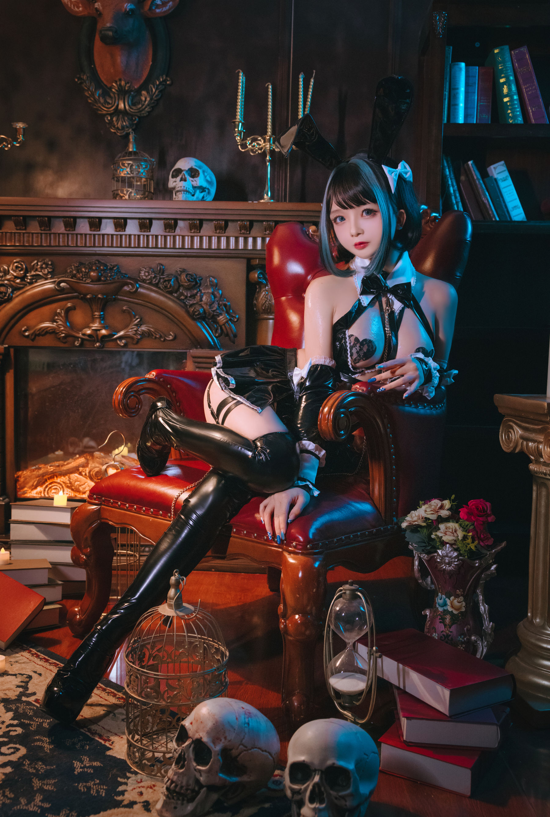 Cosplay日奈娇 – 万圣恶魔皮衣 [66P]