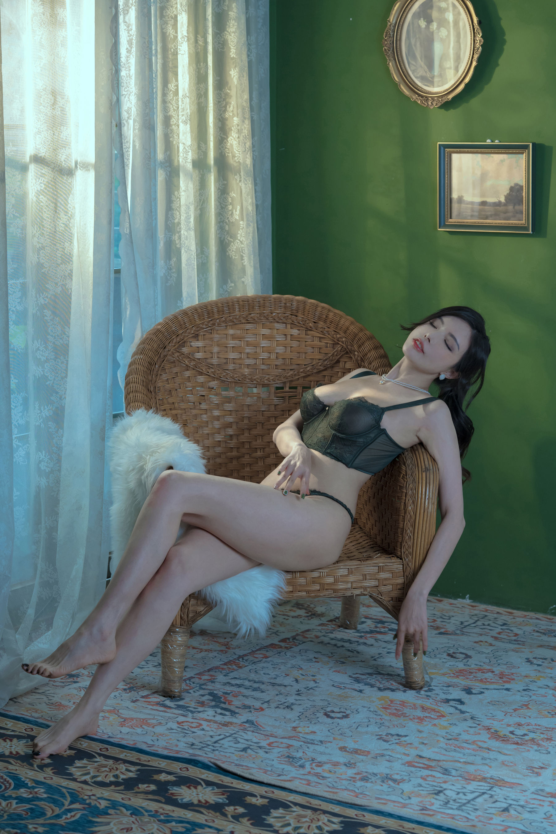 秋和柯基(夏小秋秋秋) – 绿墙 [25P]