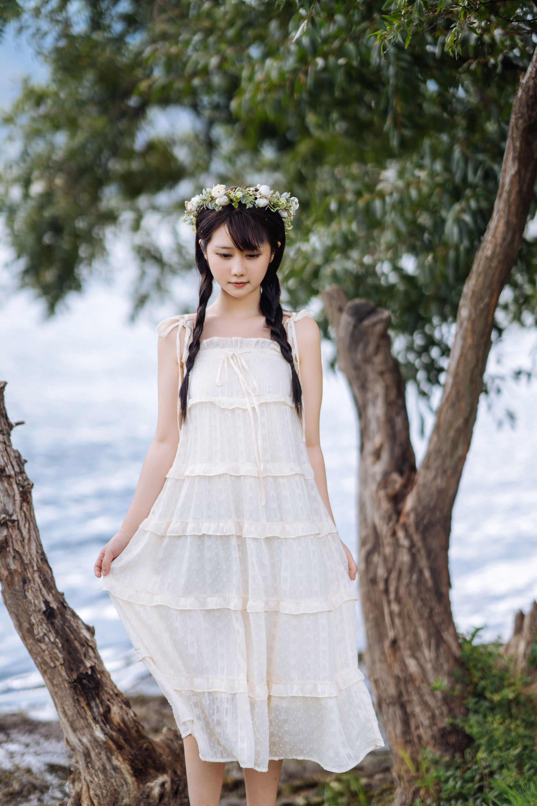 微博福利姬镜酱 – 静夏之花环女孩 [43P]