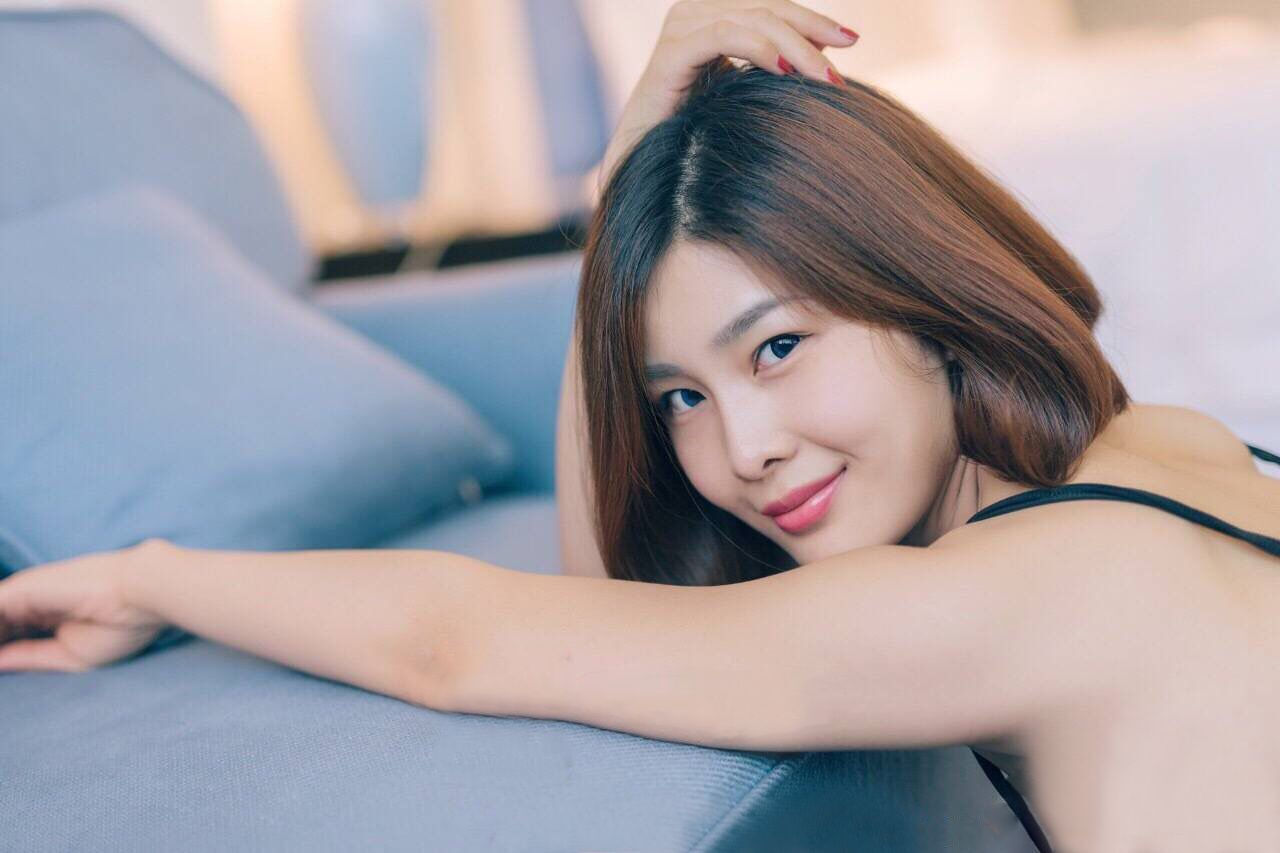 闫盼盼 夜玫瑰 [36P]