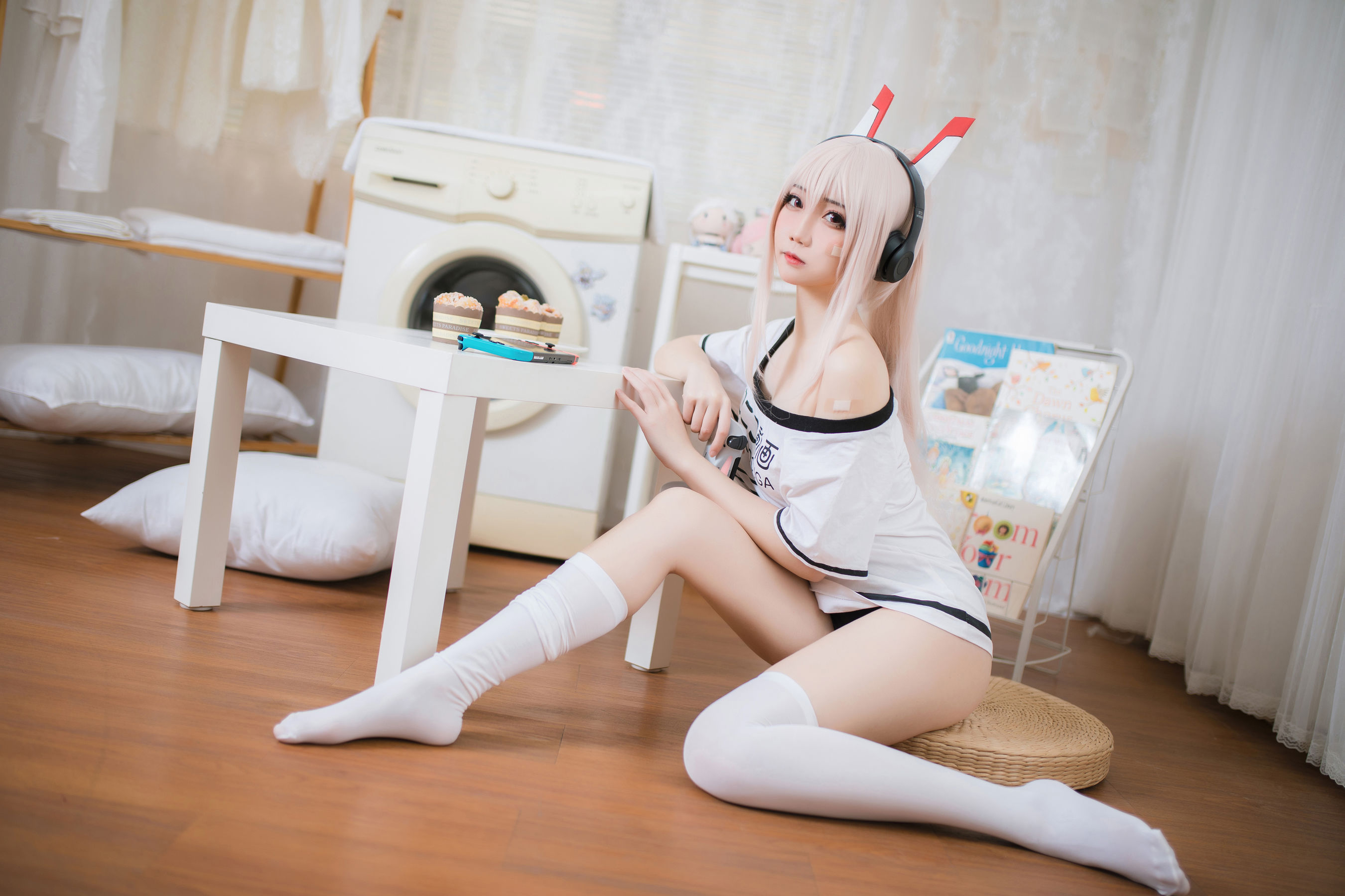 焖焖碳 – 绫波 宅版本 [29P]