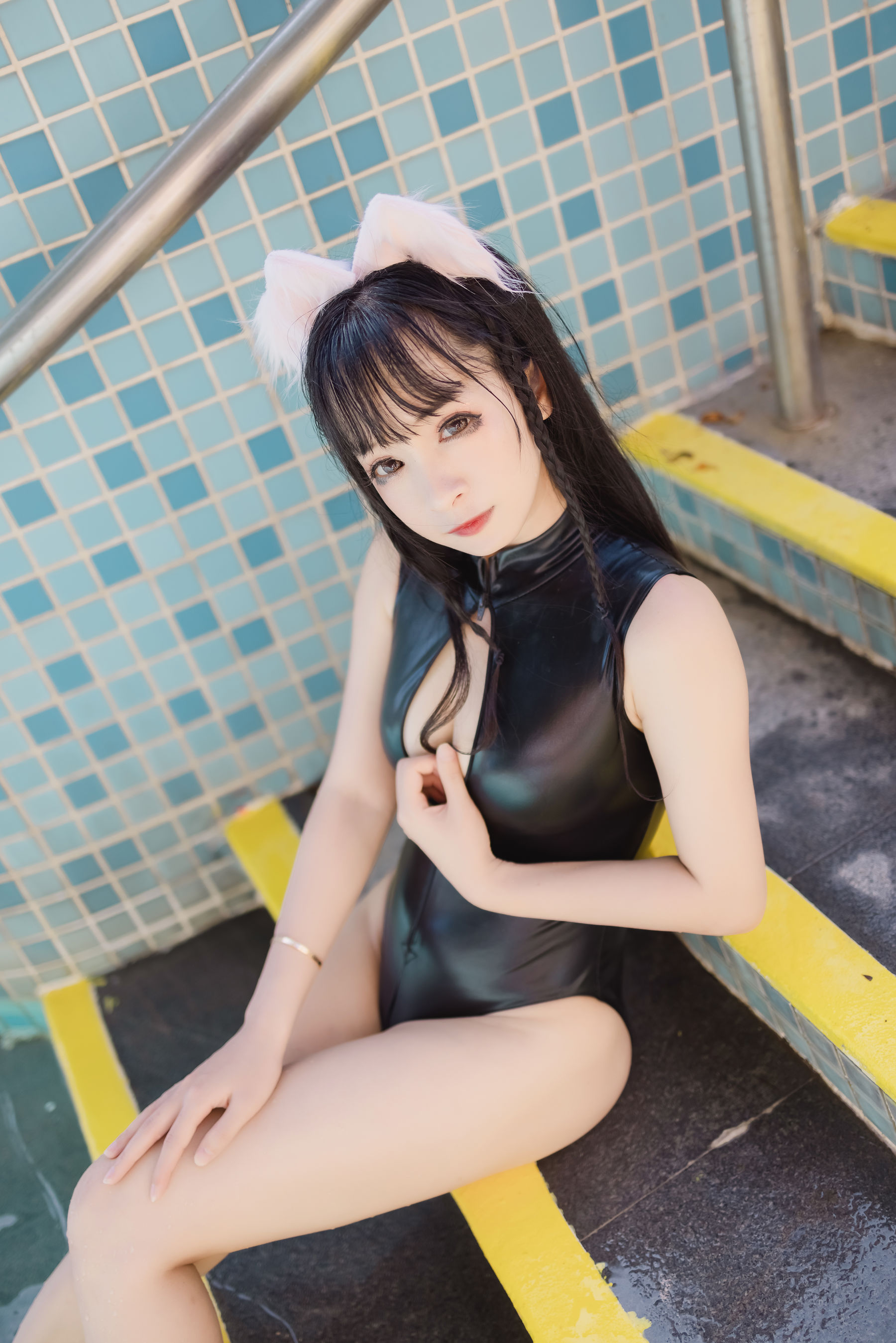 动漫博主九九八XY – 最爱泳装 [22P]