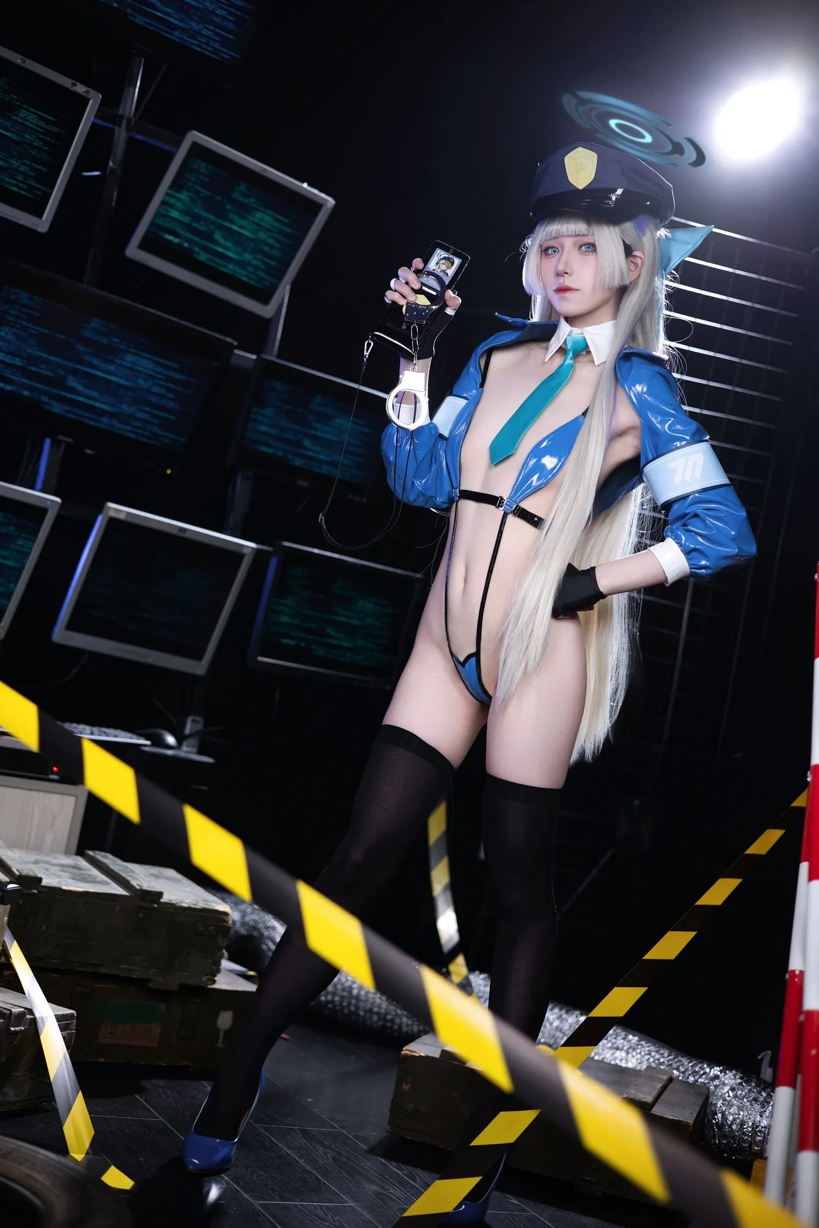 双木扶苏 – 碧蓝档案 飞鸟马时 警察ver [51P]