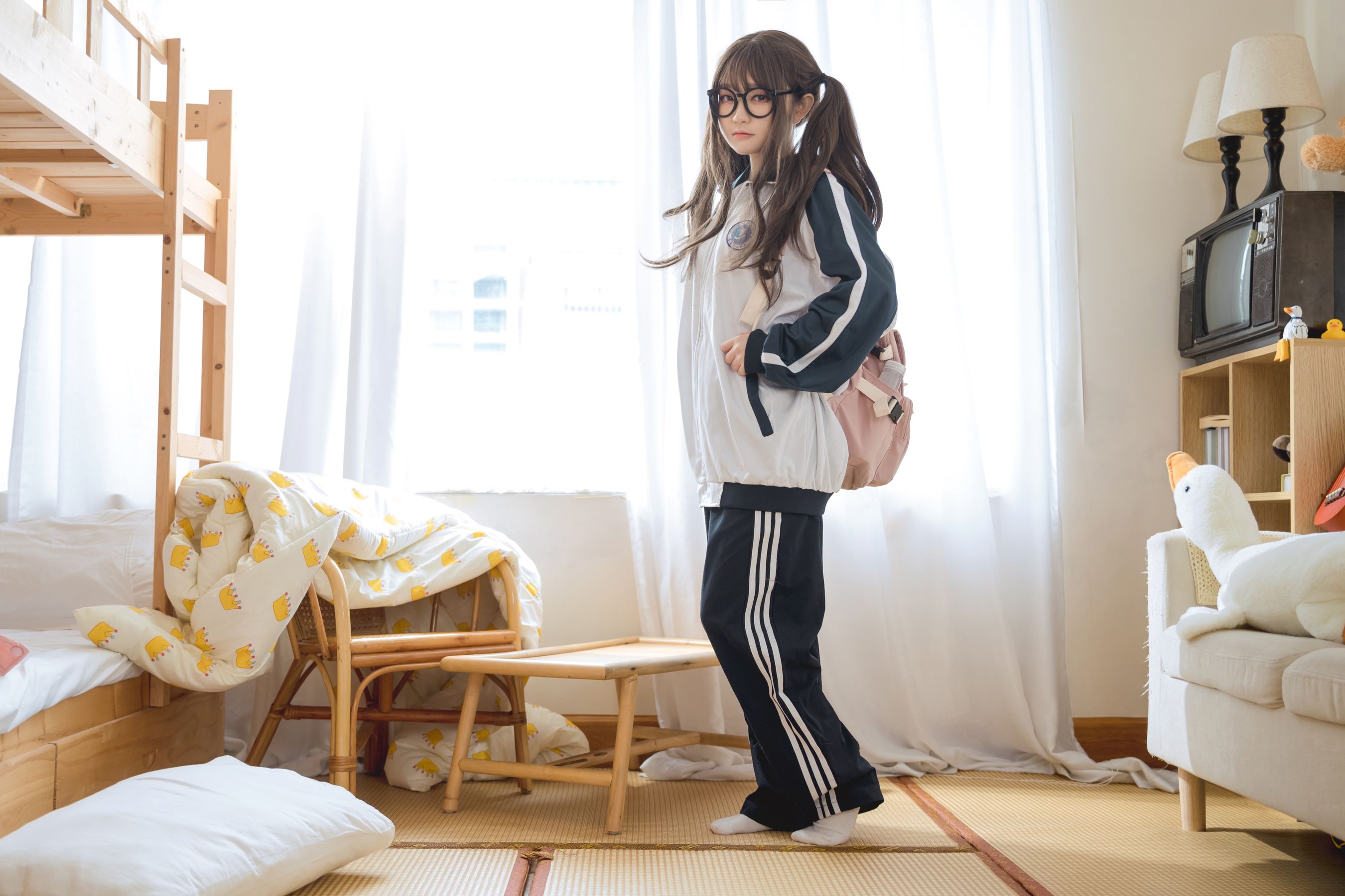 神沢永莉 – 家庭作业 [72P]