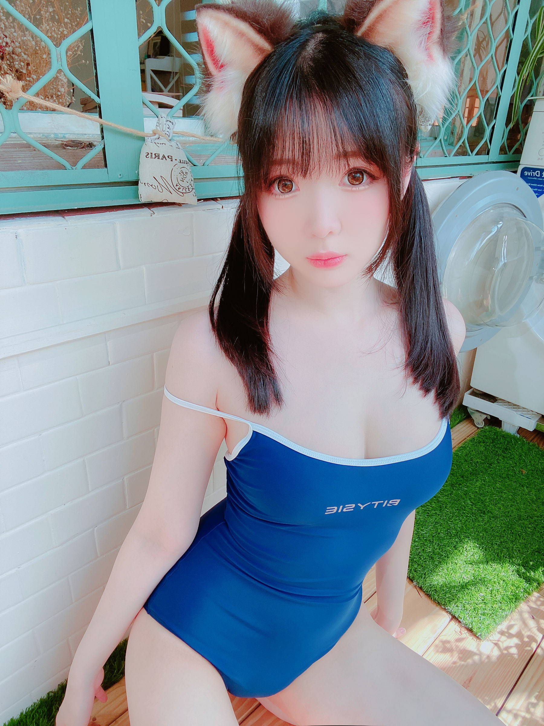 微博妹纸霜月shimo[fantia] 2022-11-17 スク水 [15P]