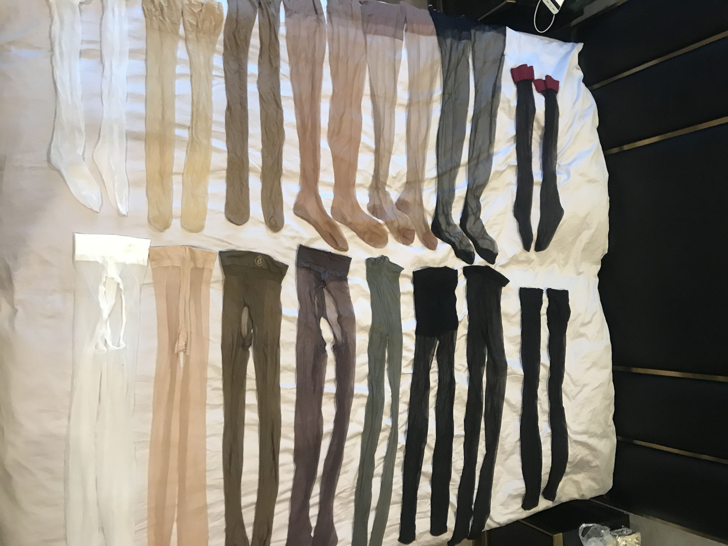 丝足博主麋鹿_Monroe 2020.04.23 丝袜展示 [56P]