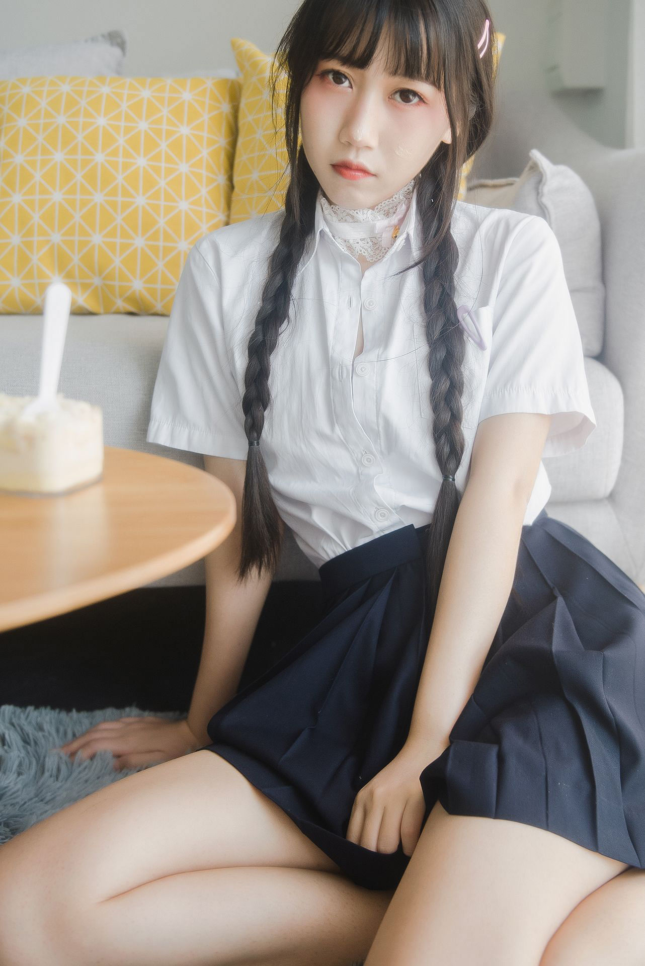 微博人气Coser不呆猫 – 奶油少女 [61P]