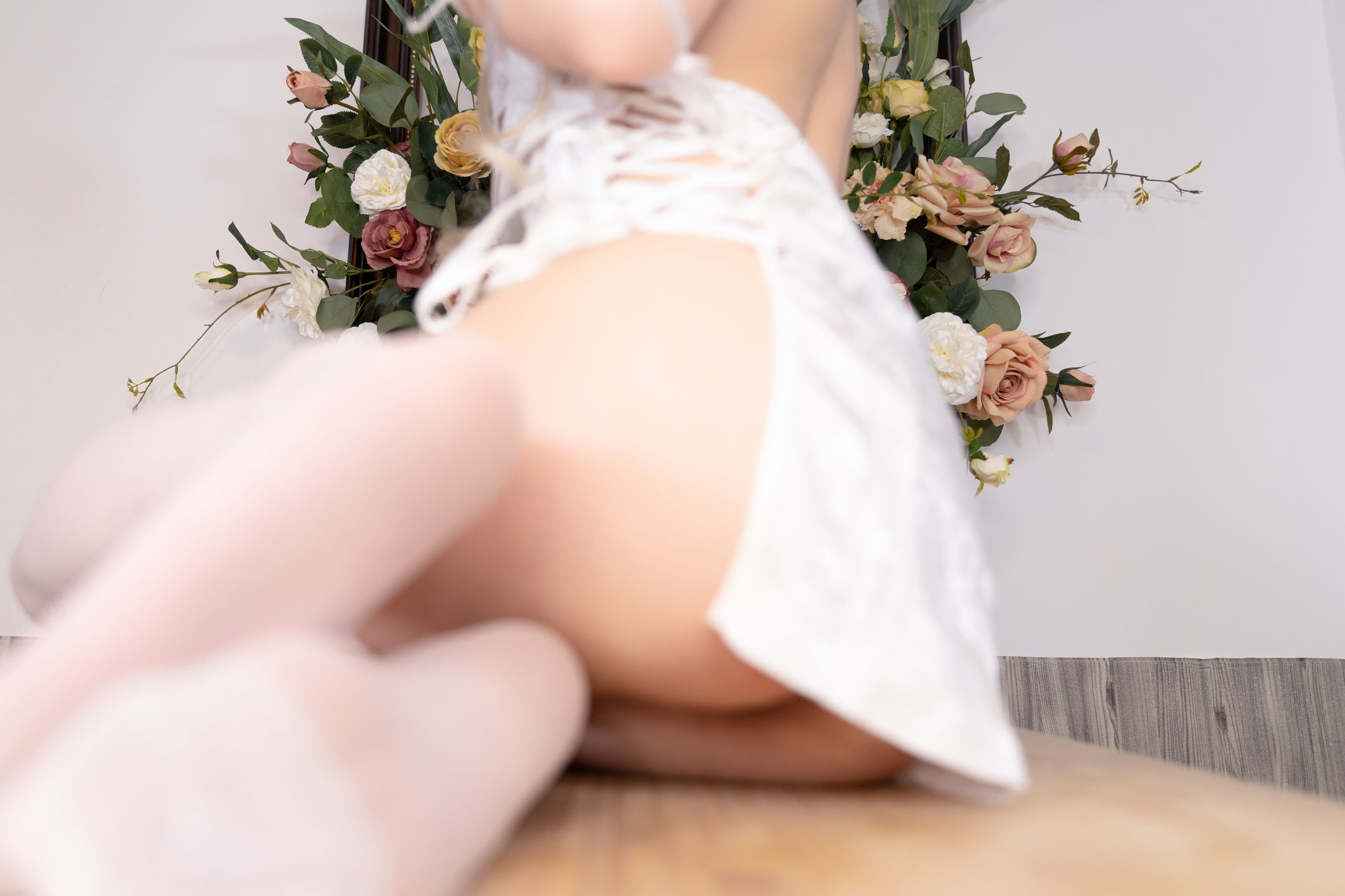 尤物清水由乃 – 金发旗袍 [69P]