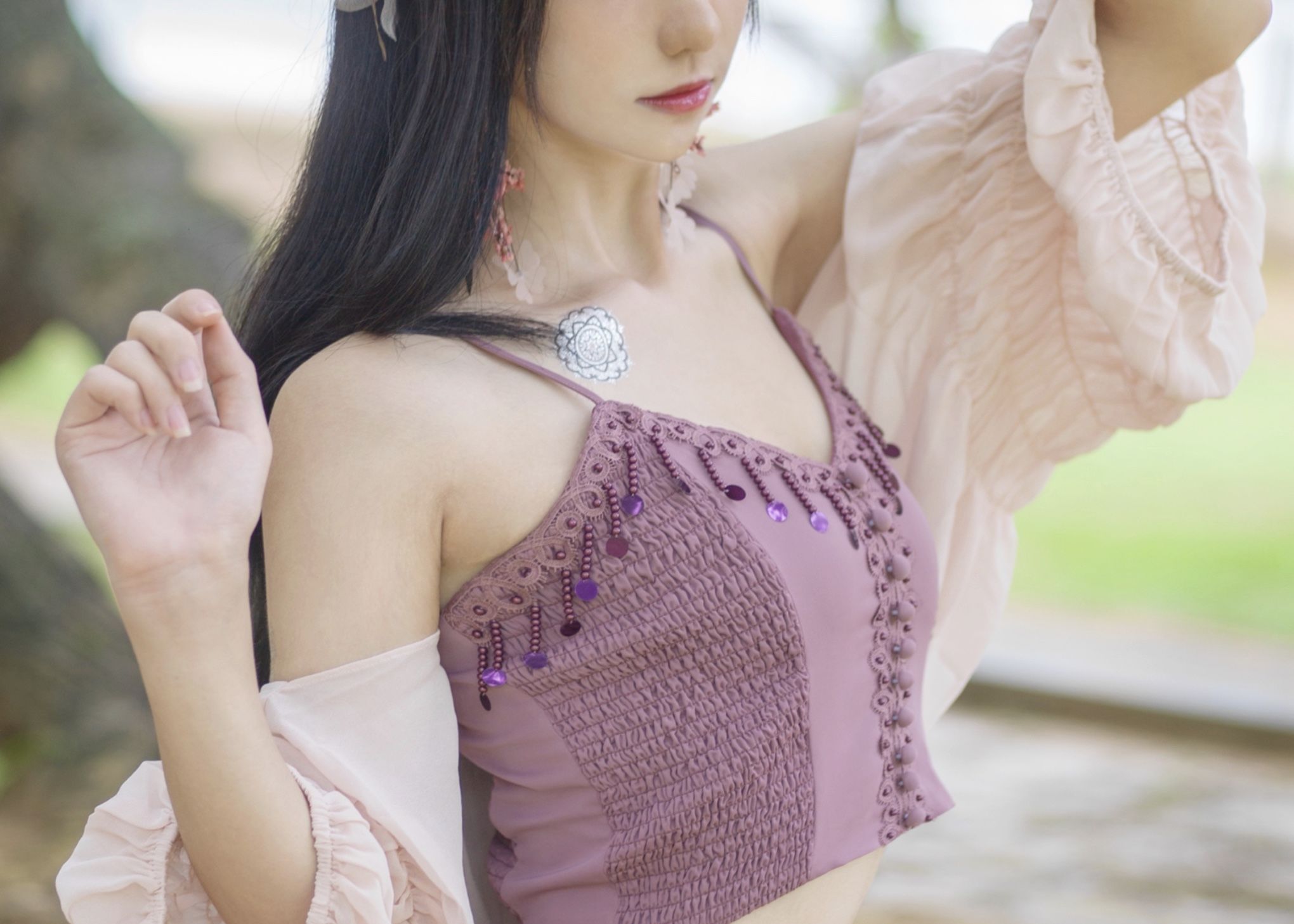 [Cosplay写真] 动漫博主南桃Momoko – 紫日常 [10P]