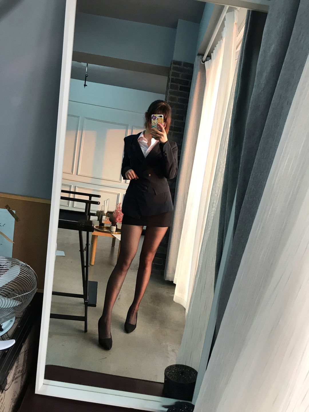 动漫博主田璐璐 – OL本 [33P]