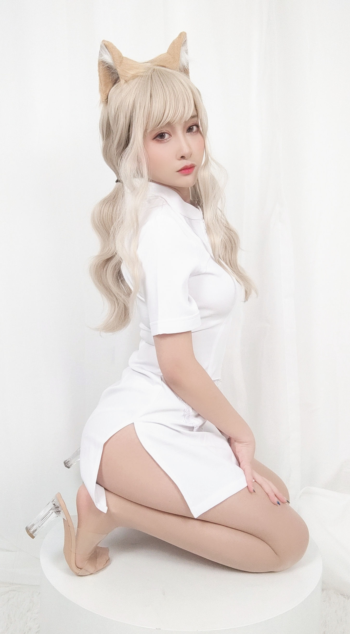 动漫博主洛璃LoLiSAMA – 橘猫护士 [107P]