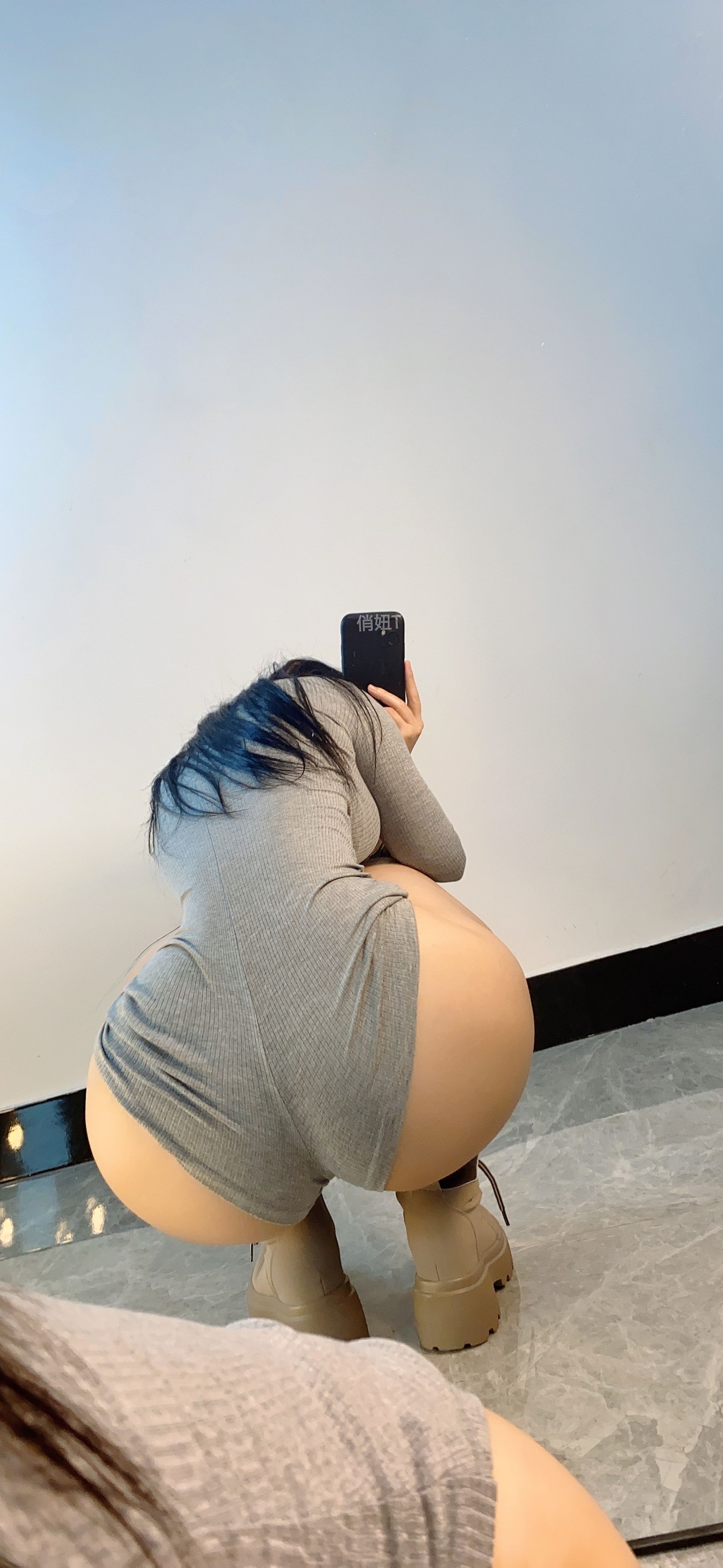 俏妞qiaoniuTT – 满屏怼脸 [10P]