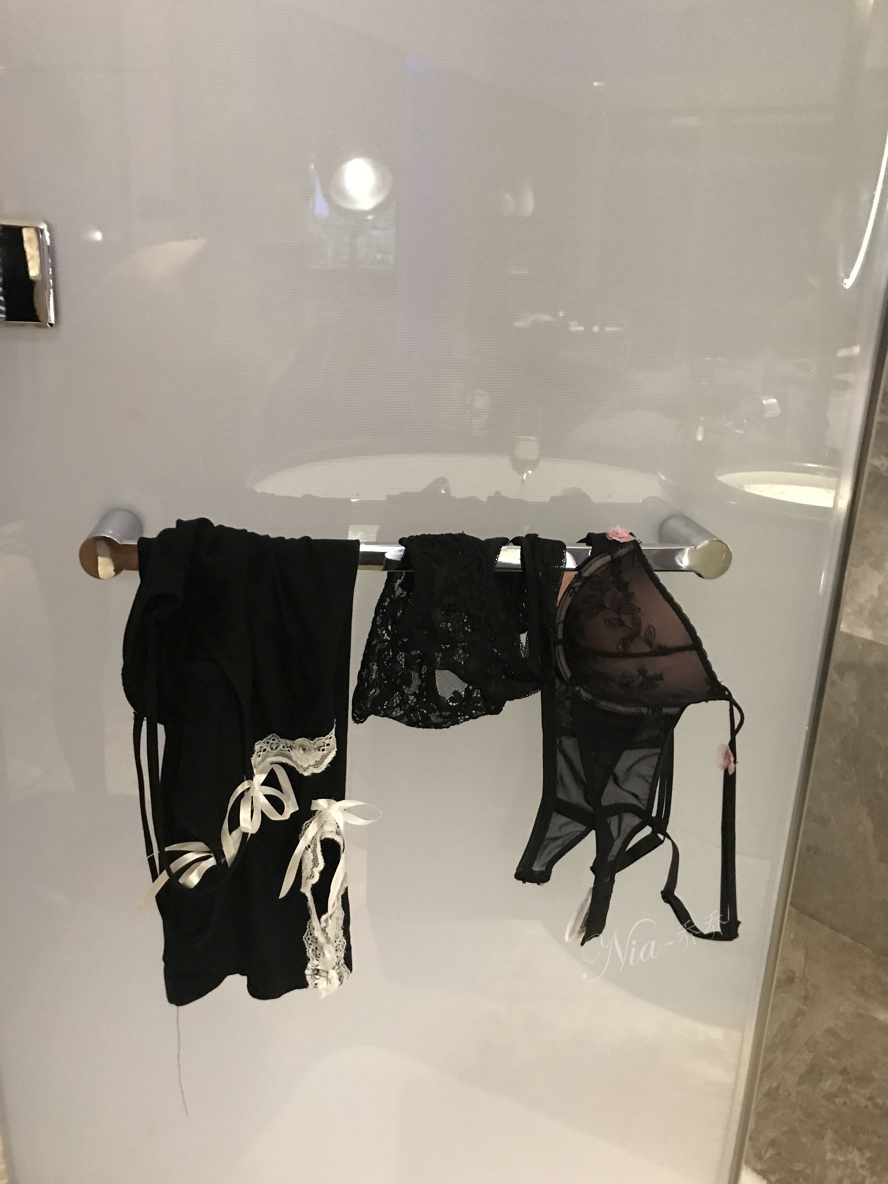 安乔乔儿(Nia乔乔) No.024 美人出浴 [120P]