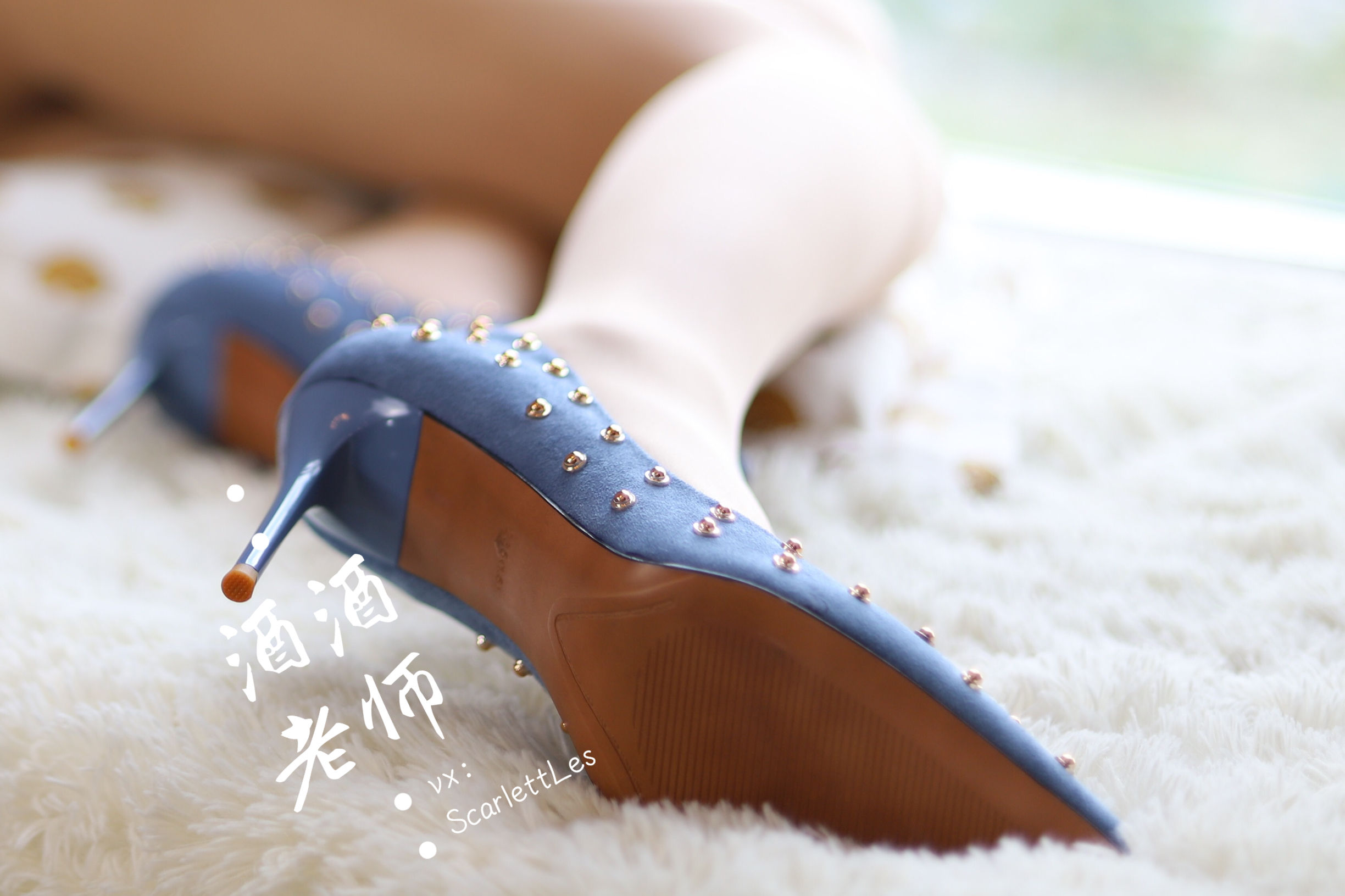 酒酒老师 – 白s学妹，又纯又欲 [65P]